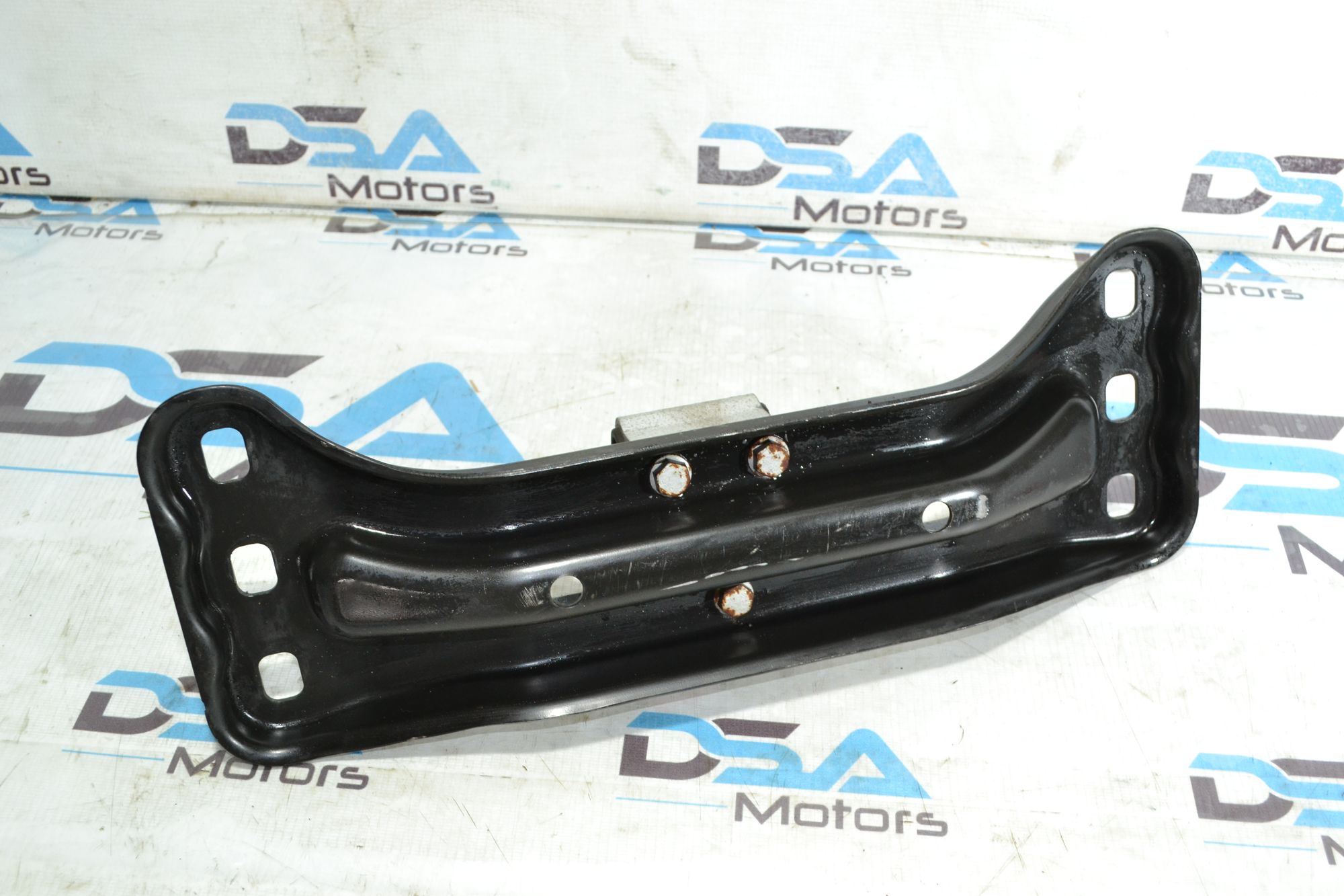 https://ycs.partsauto.market/partsauto-images/thmbs/userImages/b7628e092085f1f91467af1afb6e7630/part/b549cfd1-cee1-4400-a269-71e4ca292fa1_1783431881728.jpg
