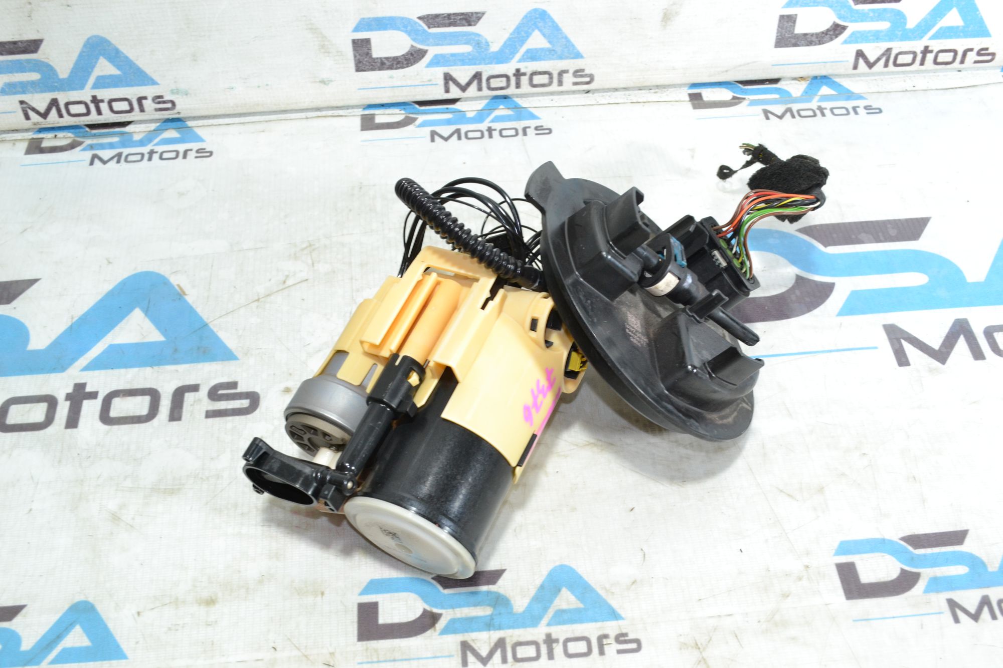 https://ycs.partsauto.market/partsauto-images/thmbs/userImages/b7628e092085f1f91467af1afb6e7630/part/b569011b-f755-4b42-b619-bc5523eed14b_1783329564456.jpg