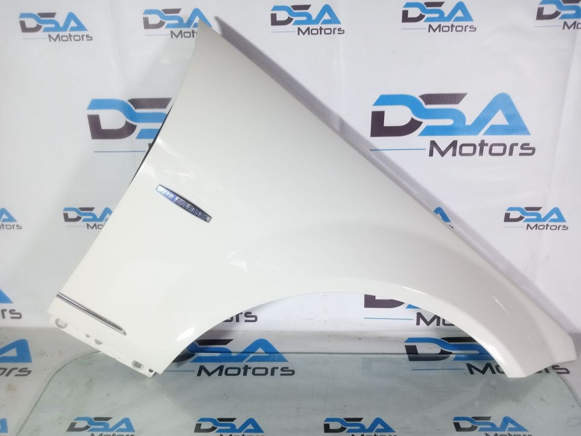 https://ycs.partsauto.market/partsauto-images/thmbs/userImages/b7628e092085f1f91467af1afb6e7630/part/b589550d-b97a-44fc-aeb2-b3f65358def5_1746542879140.jpg