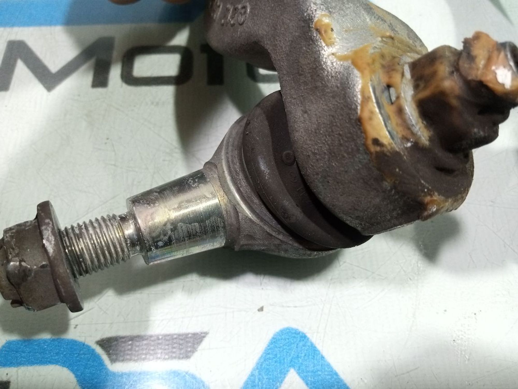 https://ycs.partsauto.market/partsauto-images/thmbs/userImages/b7628e092085f1f91467af1afb6e7630/part/b594e073-138a-418d-9eca-75a5b6310e9a_1748410616810.jpg