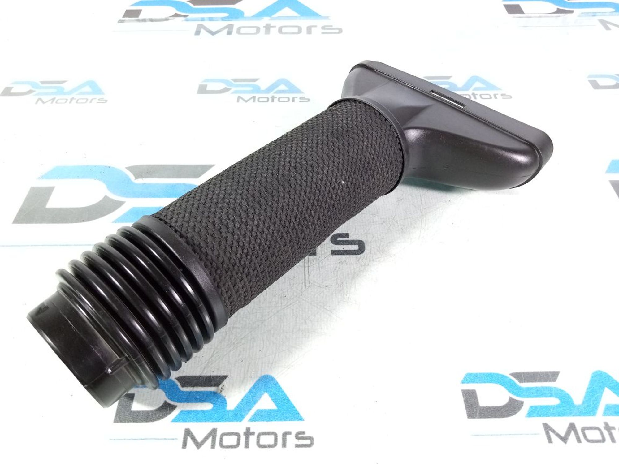 https://ycs.partsauto.market/partsauto-images/thmbs/userImages/b7628e092085f1f91467af1afb6e7630/part/b5aa2b25-3a9a-4eb1-a77a-4c5dc05fdaa0_1744639638601.jpg