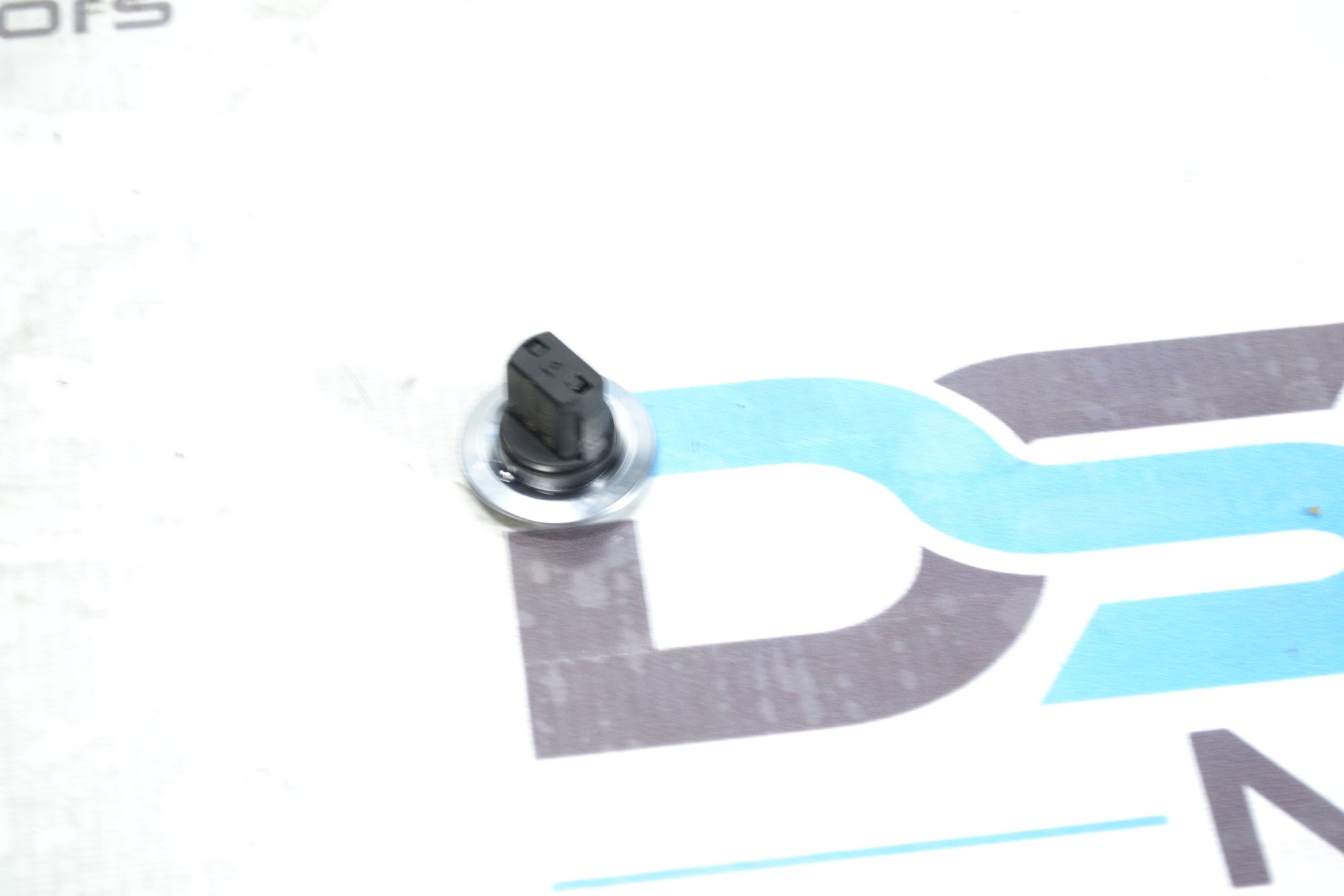 https://ycs.partsauto.market/partsauto-images/thmbs/userImages/b7628e092085f1f91467af1afb6e7630/part/b5b755d6-389f-436d-8190-7f830ea64bda_1780986554222.jpg