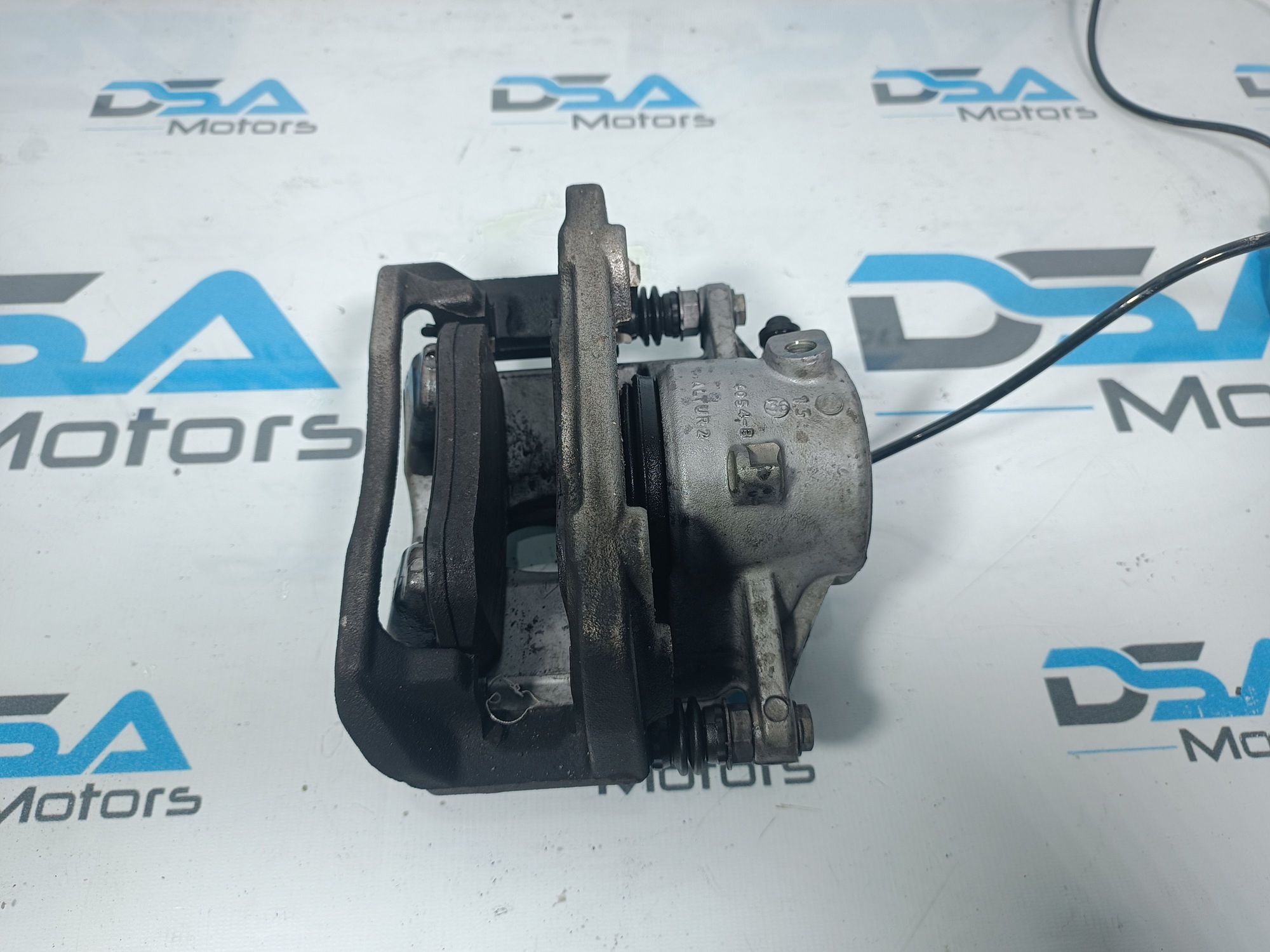 https://ycs.partsauto.market/partsauto-images/thmbs/userImages/b7628e092085f1f91467af1afb6e7630/part/b642aba0-4e76-4632-a892-ca6990b1c854_1699537906163.jpg