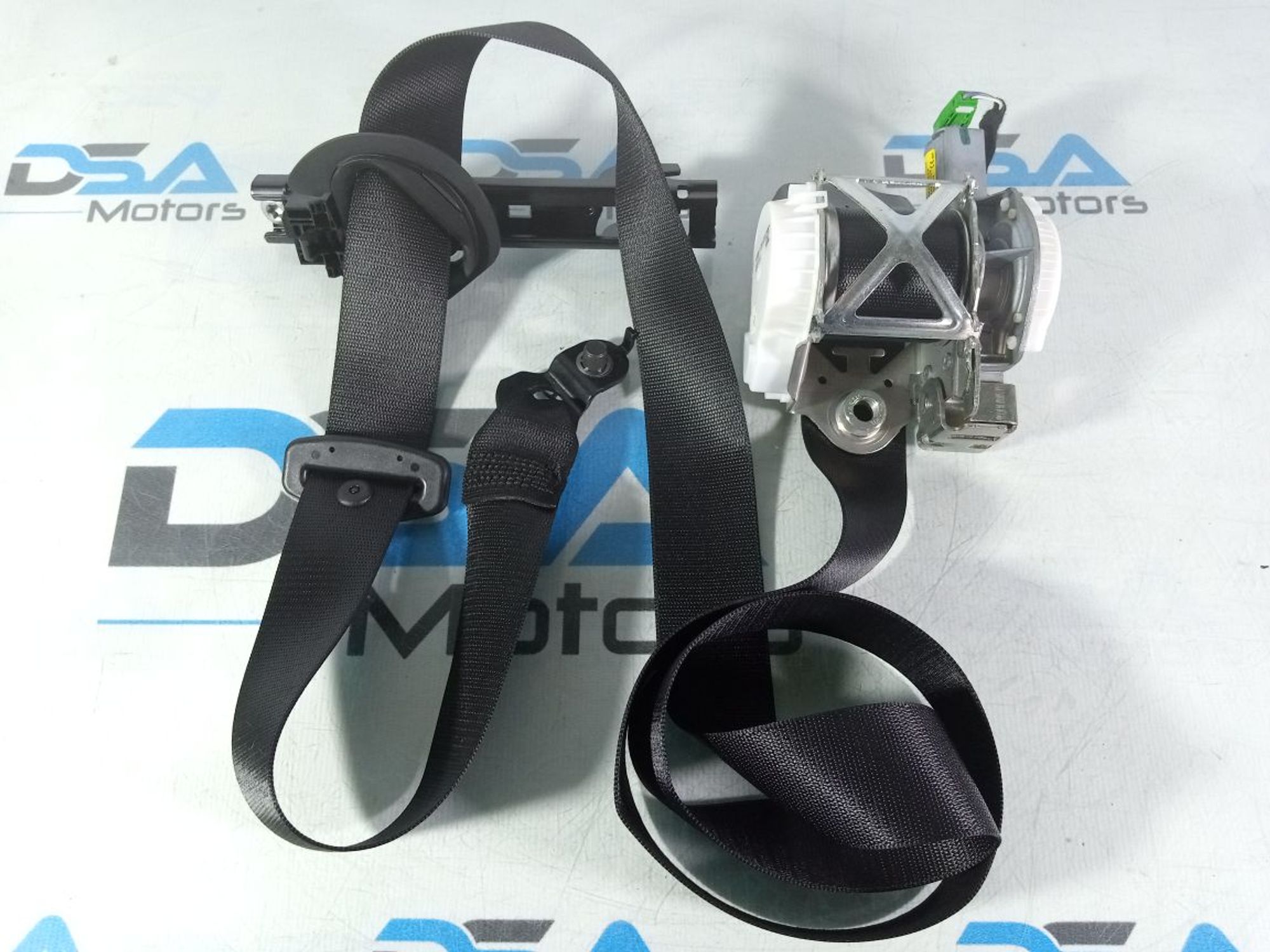 https://ycs.partsauto.market/partsauto-images/thmbs/userImages/b7628e092085f1f91467af1afb6e7630/part/b681dd13-26b7-49b9-9d70-a065cba51799_1744141758350.jpg