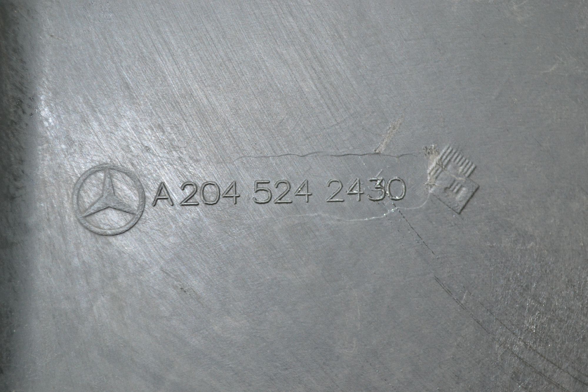 Защита двигателя оригинал Mercedes W204 из Японии, 2500 рублей, Кореновск