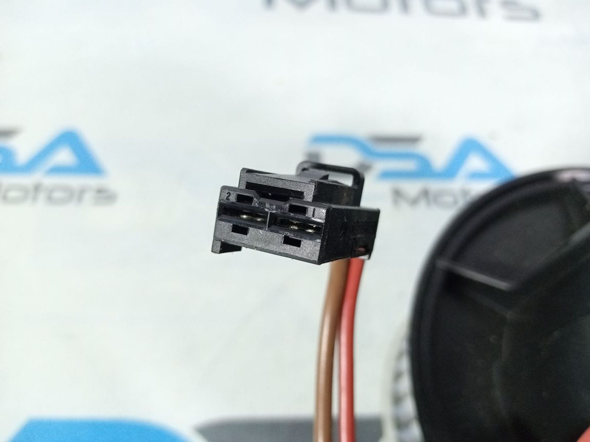 https://ycs.partsauto.market/partsauto-images/thmbs/userImages/b7628e092085f1f91467af1afb6e7630/part/b74d840b-a693-4676-b3e9-fc702bef22ff_1743172284519.jpg