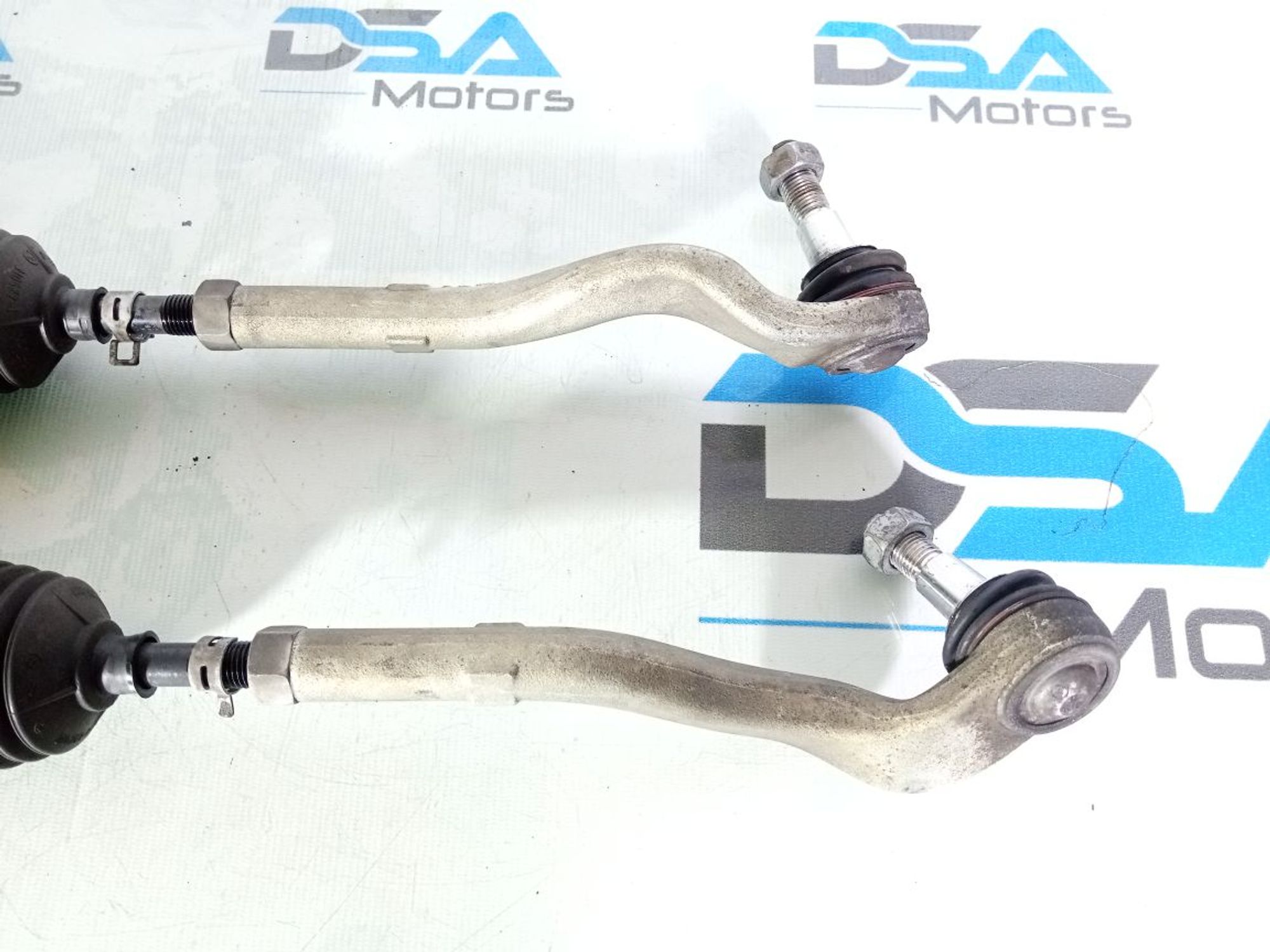 https://ycs.partsauto.market/partsauto-images/thmbs/userImages/b7628e092085f1f91467af1afb6e7630/part/b7ae48c3-b50d-4e9a-b92a-393c92873f12_1740904298379.jpg