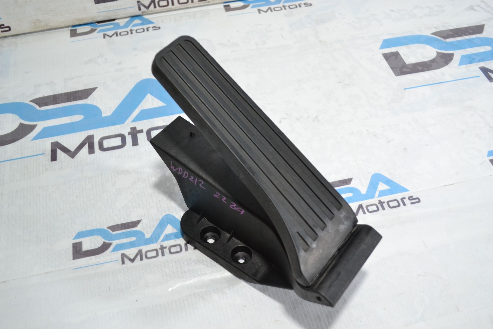 Педаль газа оригинал Mercedes W204/W207/W212/W218/W222 из Японии, 2900 рублей, Кореновск