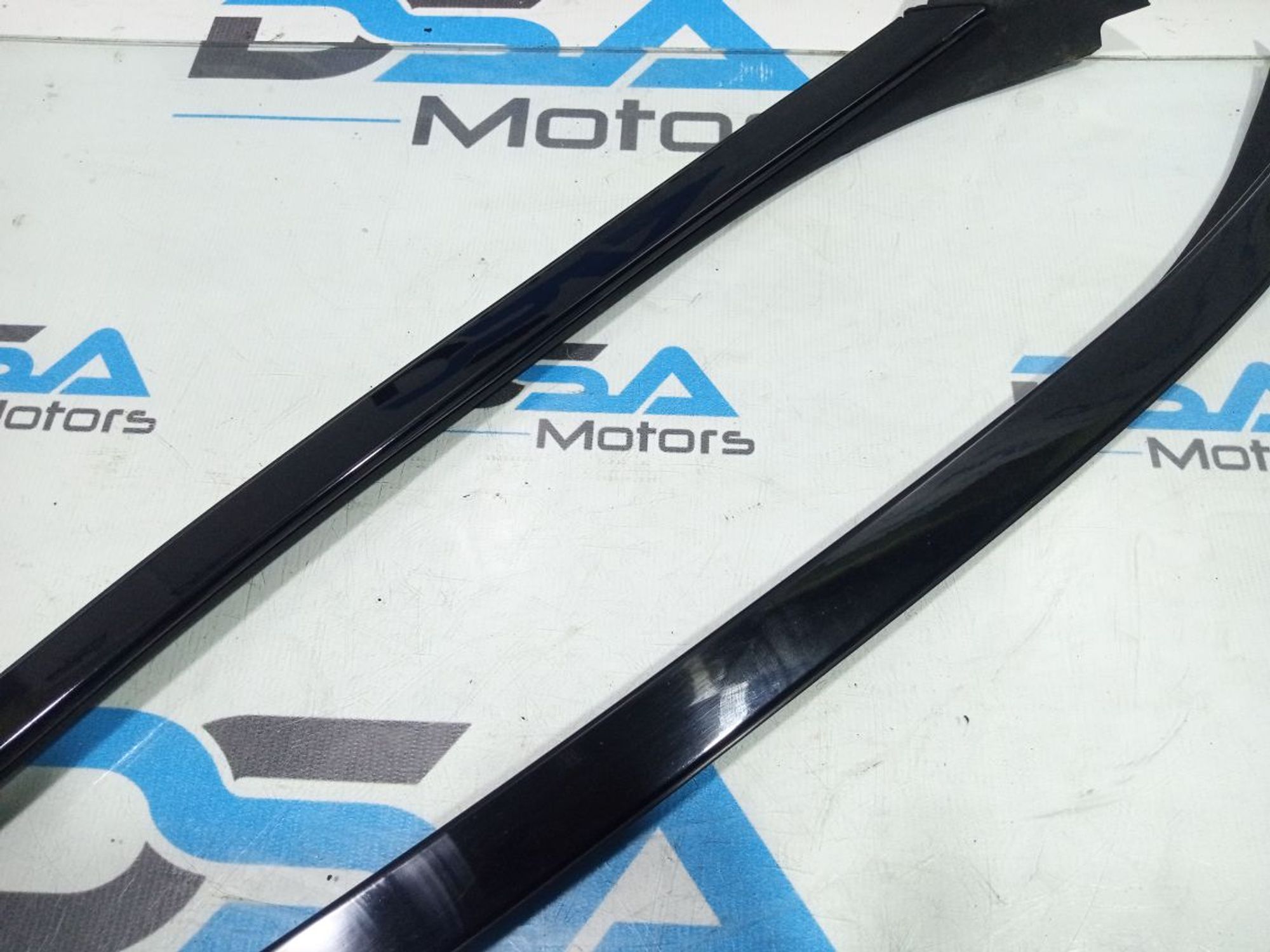 https://ycs.partsauto.market/partsauto-images/thmbs/userImages/b7628e092085f1f91467af1afb6e7630/part/b7e9417f-e254-4cd4-97db-b77b7510c67e_1748887962497.jpg