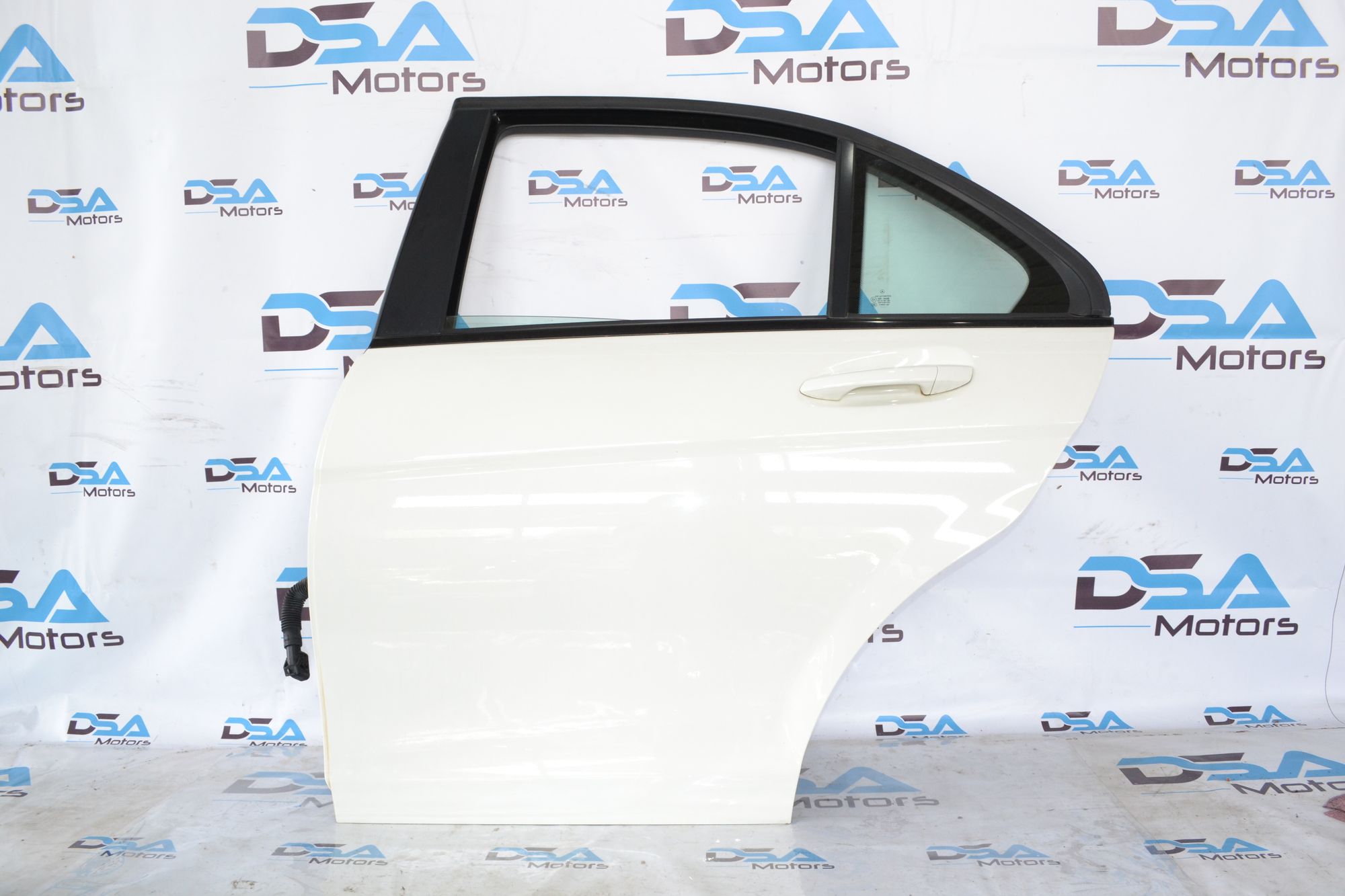https://ycs.partsauto.market/partsauto-images/thmbs/userImages/b7628e092085f1f91467af1afb6e7630/part/b86eeda6-64cc-4ce7-a0f9-2fc39cac0236_1783332958261.jpg