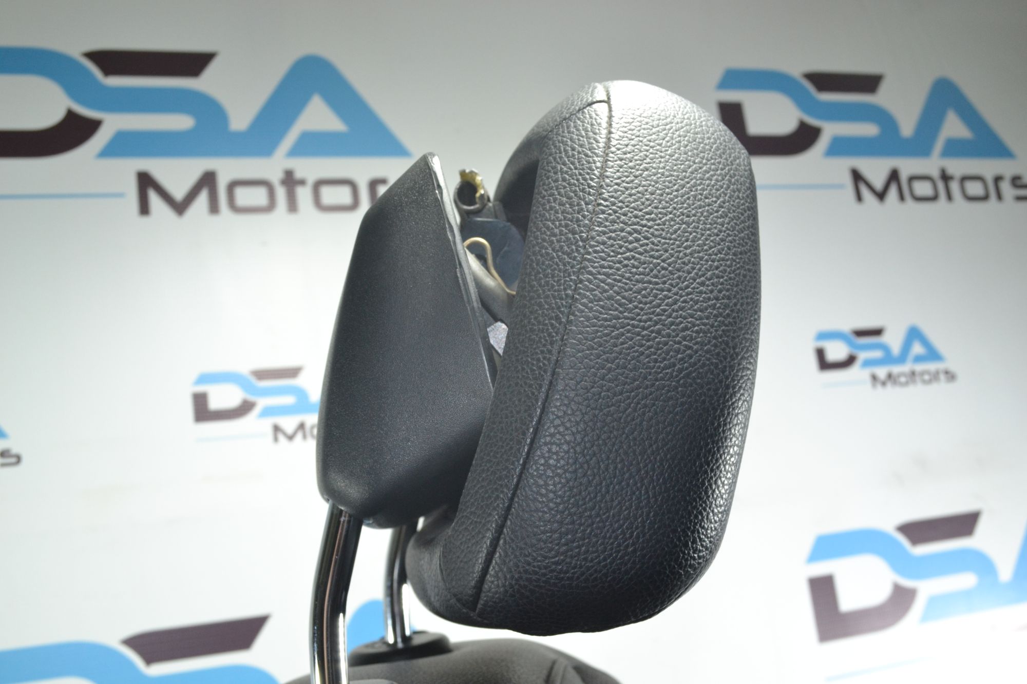 Сиденье переднее левое Mercedes-Benz  W204/S204/С204, 8000 рублей, Кореновск