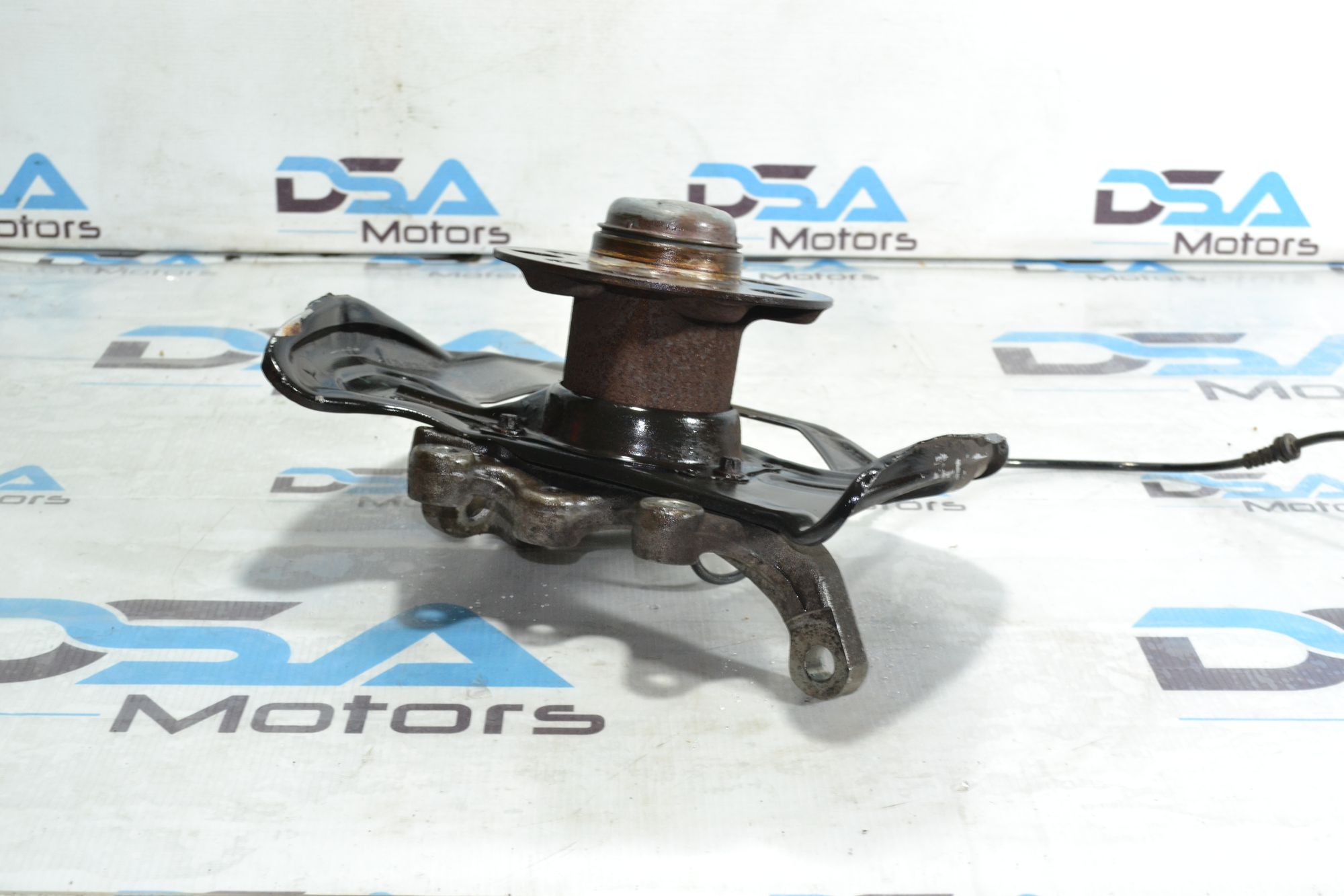 https://ycs.partsauto.market/partsauto-images/thmbs/userImages/b7628e092085f1f91467af1afb6e7630/part/b8d4ac2e-7275-48db-9766-bd80f1fed5be_1779976698691.jpg