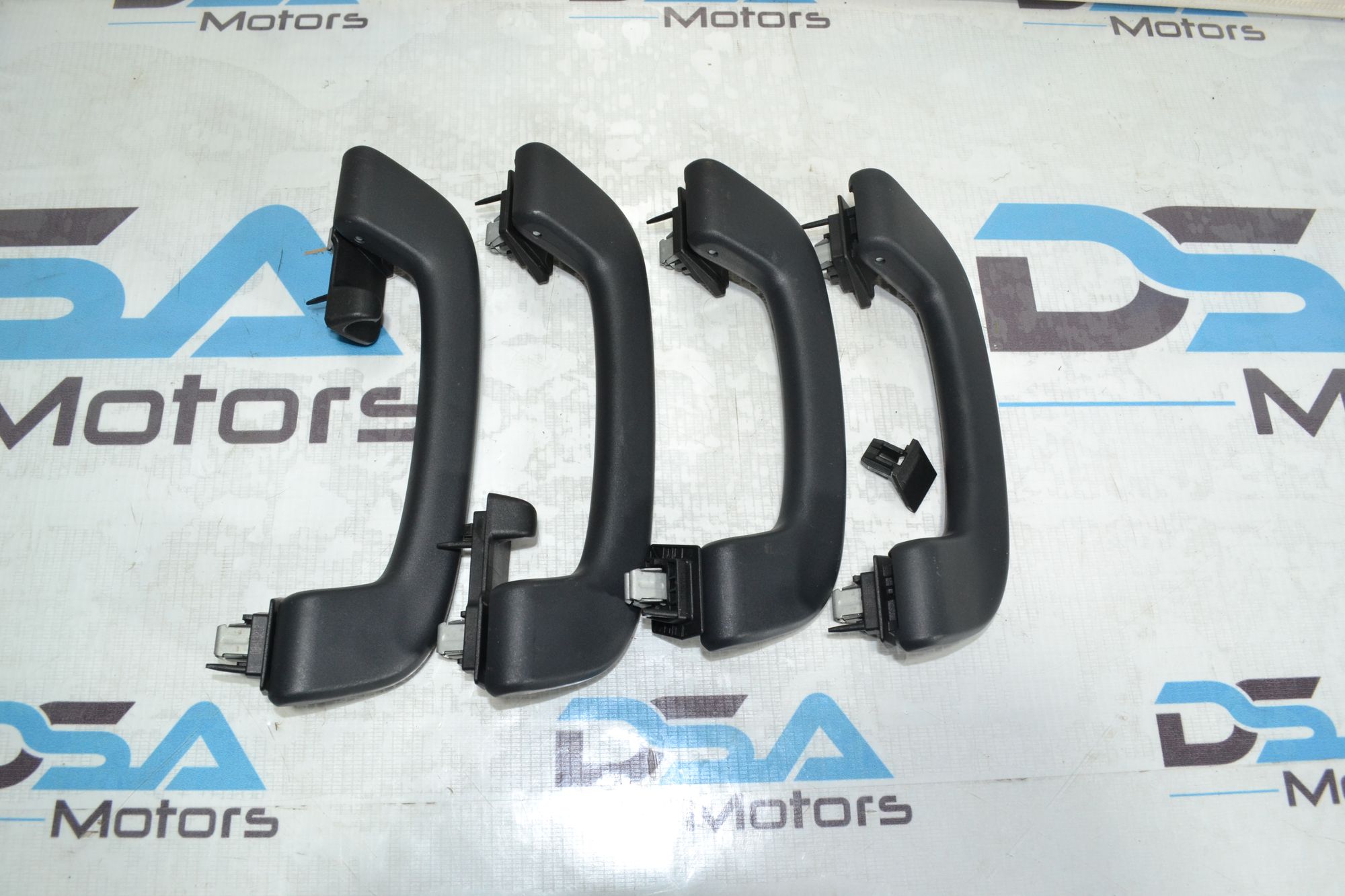 https://ycs.partsauto.market/partsauto-images/thmbs/userImages/b7628e092085f1f91467af1afb6e7630/part/b92617ed-41b8-429d-8b75-320333ed7bcc_1779349399082.jpg