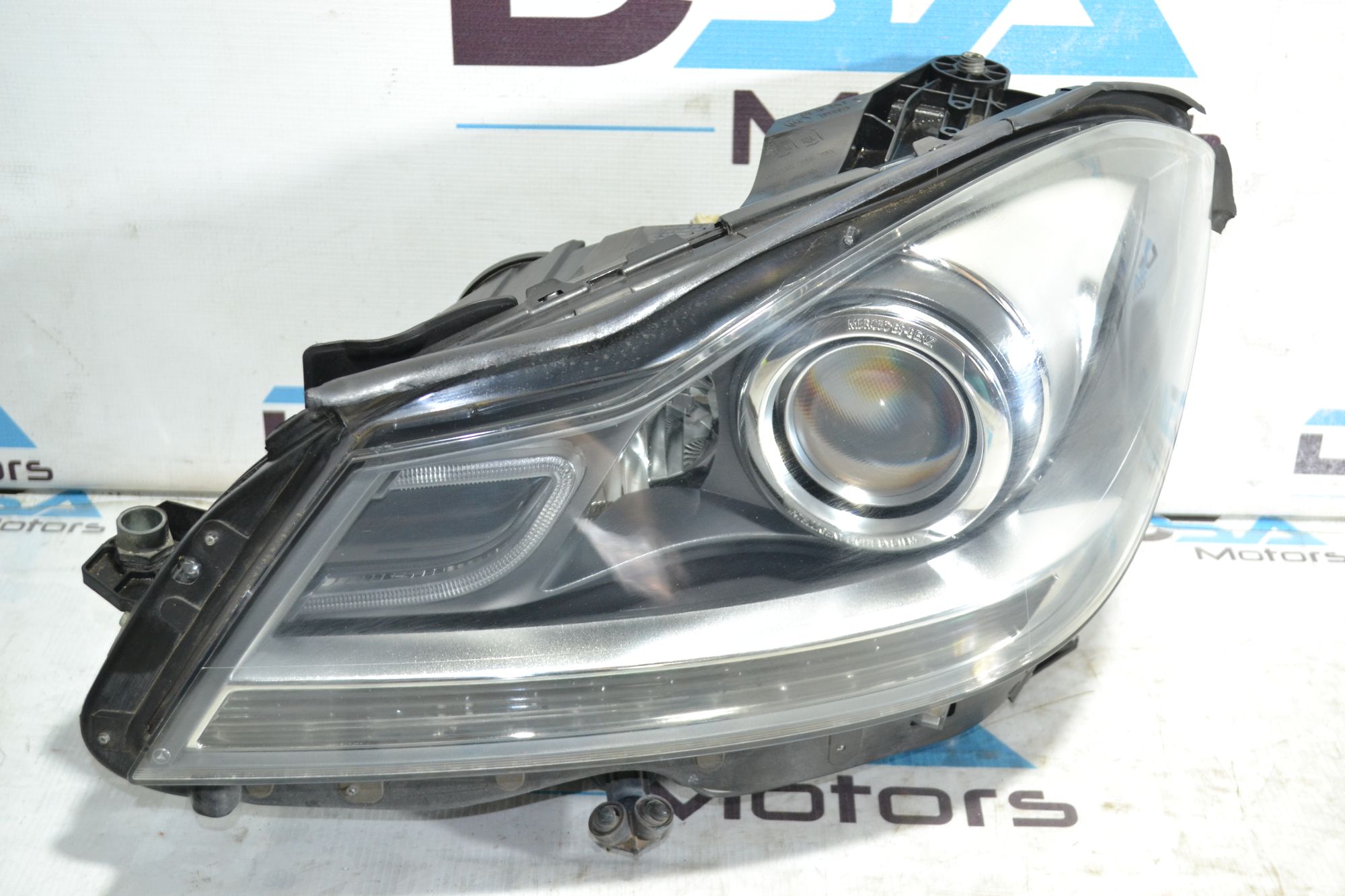 https://ycs.partsauto.market/partsauto-images/thmbs/userImages/b7628e092085f1f91467af1afb6e7630/part/b93bea0a-2e8c-4952-9806-914d238ca81c_1784892372014.jpg