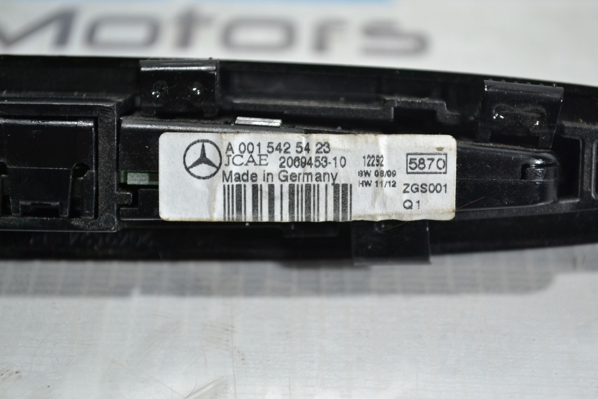 https://ycs.partsauto.market/partsauto-images/thmbs/userImages/b7628e092085f1f91467af1afb6e7630/part/b991a3a0-16ff-49c0-b969-45c2a4b9cca8_1779342417687.jpg