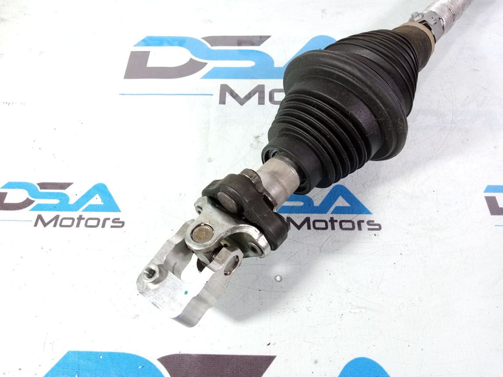 https://ycs.partsauto.market/partsauto-images/thmbs/userImages/b7628e092085f1f91467af1afb6e7630/part/b9d3c246-f59f-450d-9120-7e3aaabbc595_1737196925020.jpg