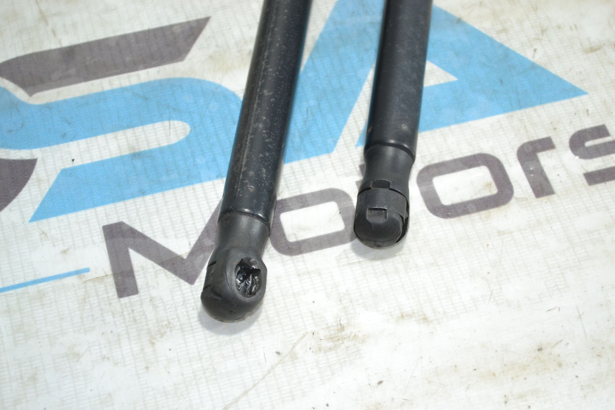 https://ycs.partsauto.market/partsauto-images/thmbs/userImages/b7628e092085f1f91467af1afb6e7630/part/b9f5eab6-79d6-4f24-9d45-29cda8668d47_1785244423048.jpg