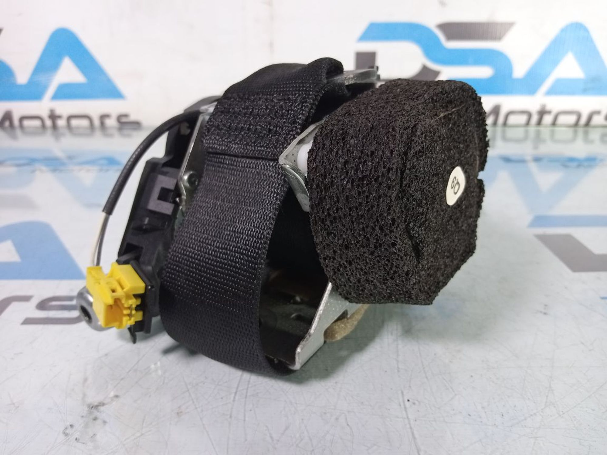 https://ycs.partsauto.market/partsauto-images/thmbs/userImages/b7628e092085f1f91467af1afb6e7630/part/bb0d2004-8a4f-4a65-b608-ba32ae4f9c3a_1735223547437.jpg