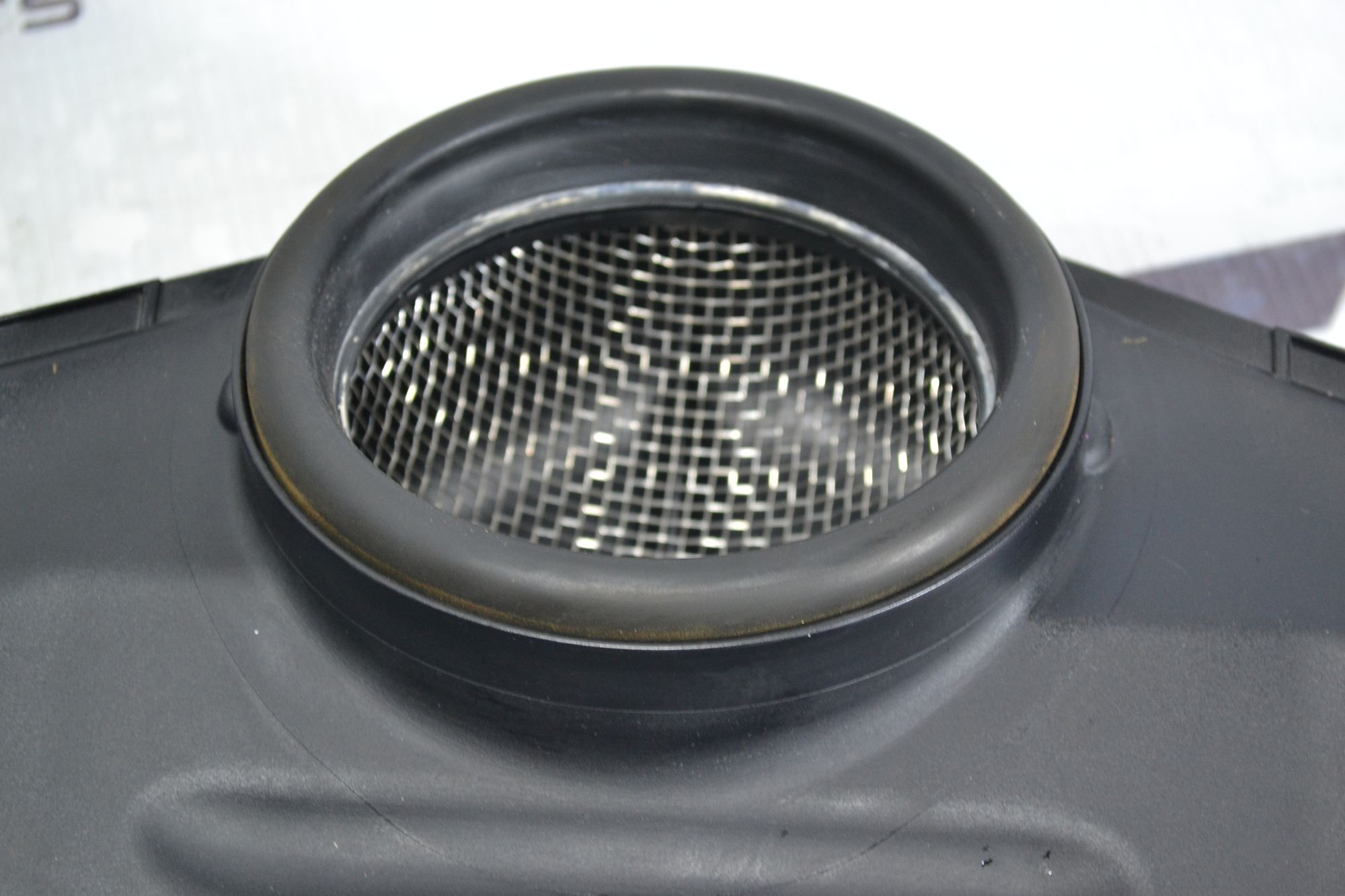 https://ycs.partsauto.market/partsauto-images/thmbs/userImages/b7628e092085f1f91467af1afb6e7630/part/bb2e8003-a17a-4858-b43a-62db0e579311_1780478799178.jpg