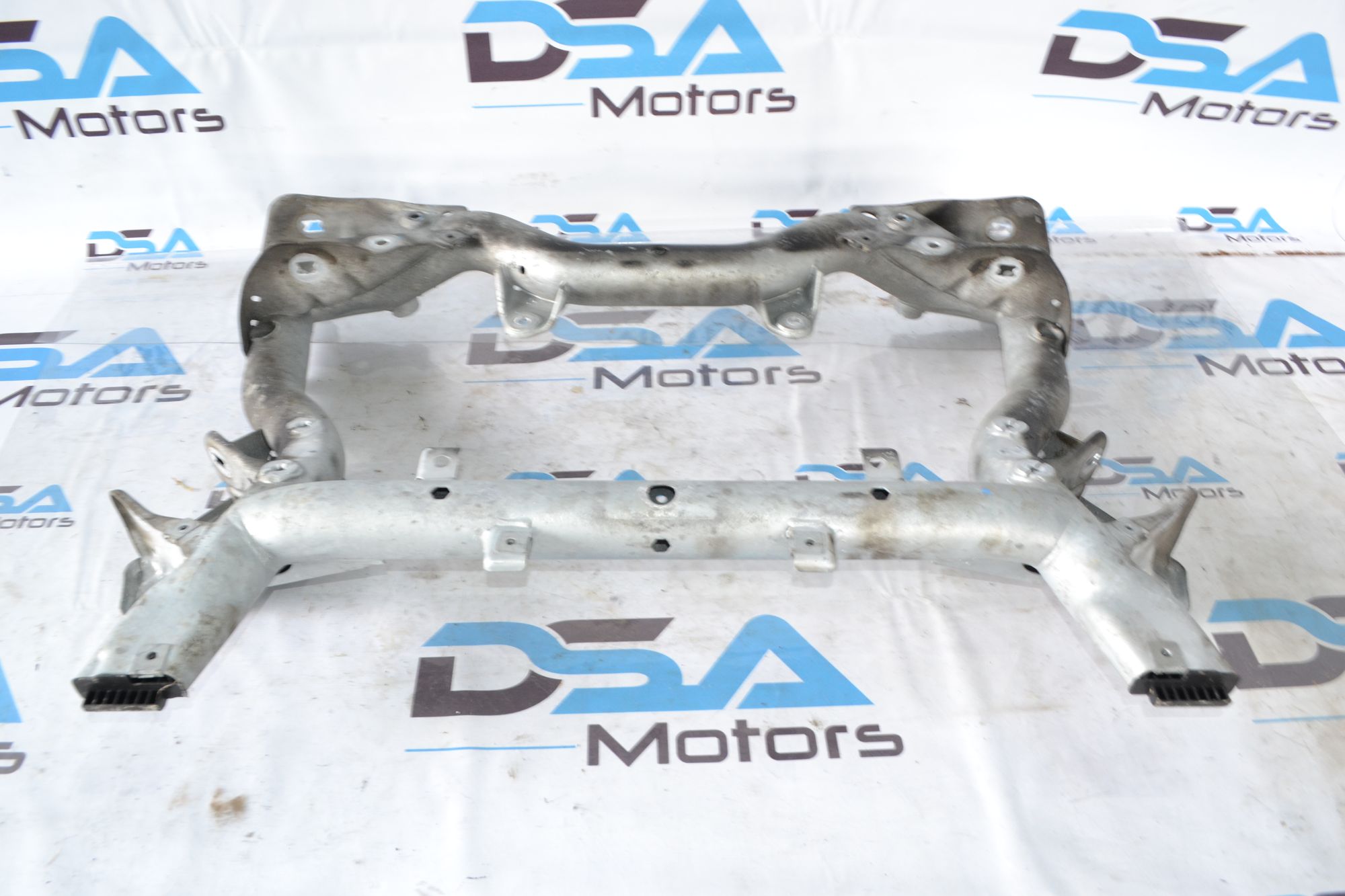 https://ycs.partsauto.market/partsauto-images/thmbs/userImages/b7628e092085f1f91467af1afb6e7630/part/bb3c3428-f72f-49e5-a1ed-a1f4e8cace16_1781618247006.jpg