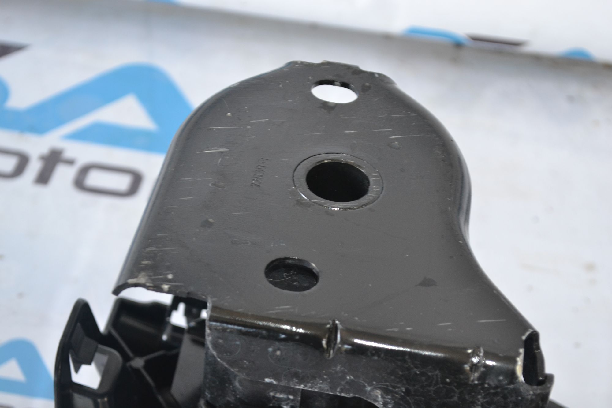 https://ycs.partsauto.market/partsauto-images/thmbs/userImages/b7628e092085f1f91467af1afb6e7630/part/bb3f12f3-4bef-4675-8fac-fe076612ff98_1781511930629.jpg