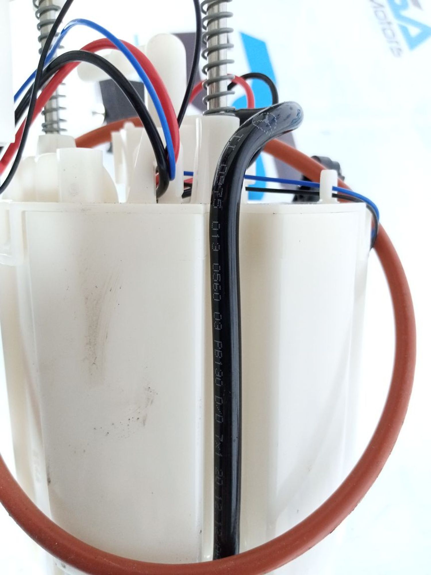 https://ycs.partsauto.market/partsauto-images/thmbs/userImages/b7628e092085f1f91467af1afb6e7630/part/bb4d48f8-652a-4060-b963-c14a8d2db304_1720608910064.jpg