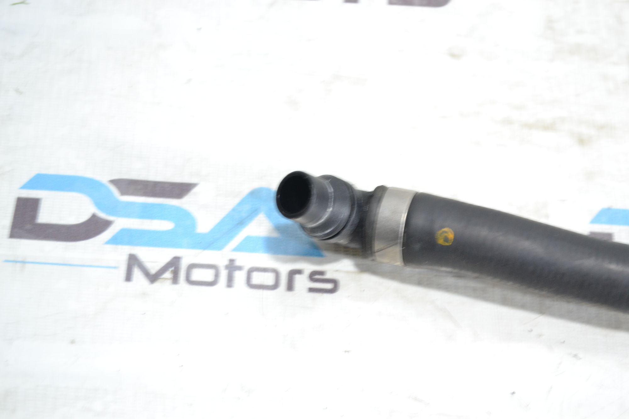https://ycs.partsauto.market/partsauto-images/thmbs/userImages/b7628e092085f1f91467af1afb6e7630/part/bb571d25-ca40-420c-87c6-b6e199ec01b8_1780559691992.jpg
