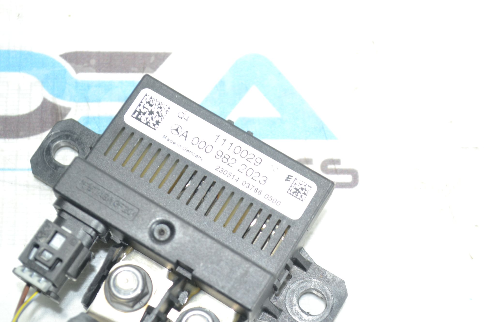 https://ycs.partsauto.market/partsauto-images/thmbs/userImages/b7628e092085f1f91467af1afb6e7630/part/bb73072a-7fac-484f-96d7-41b6e4359178_1781175915850.jpg