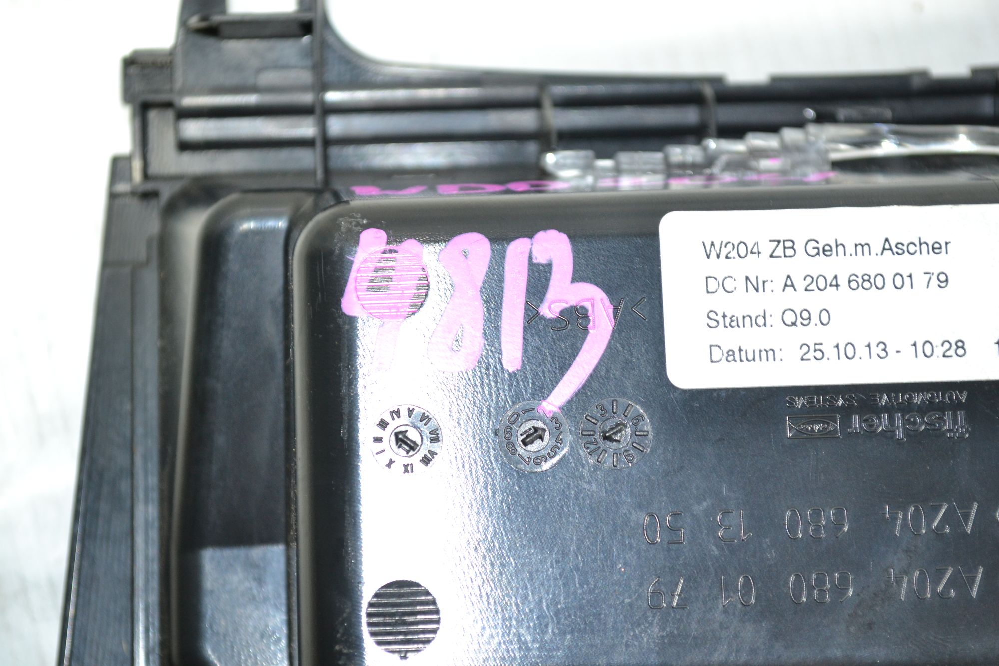 Пепельница передняя оригинал Mercedes W204 из Японии, 1400 рублей, Кореновск