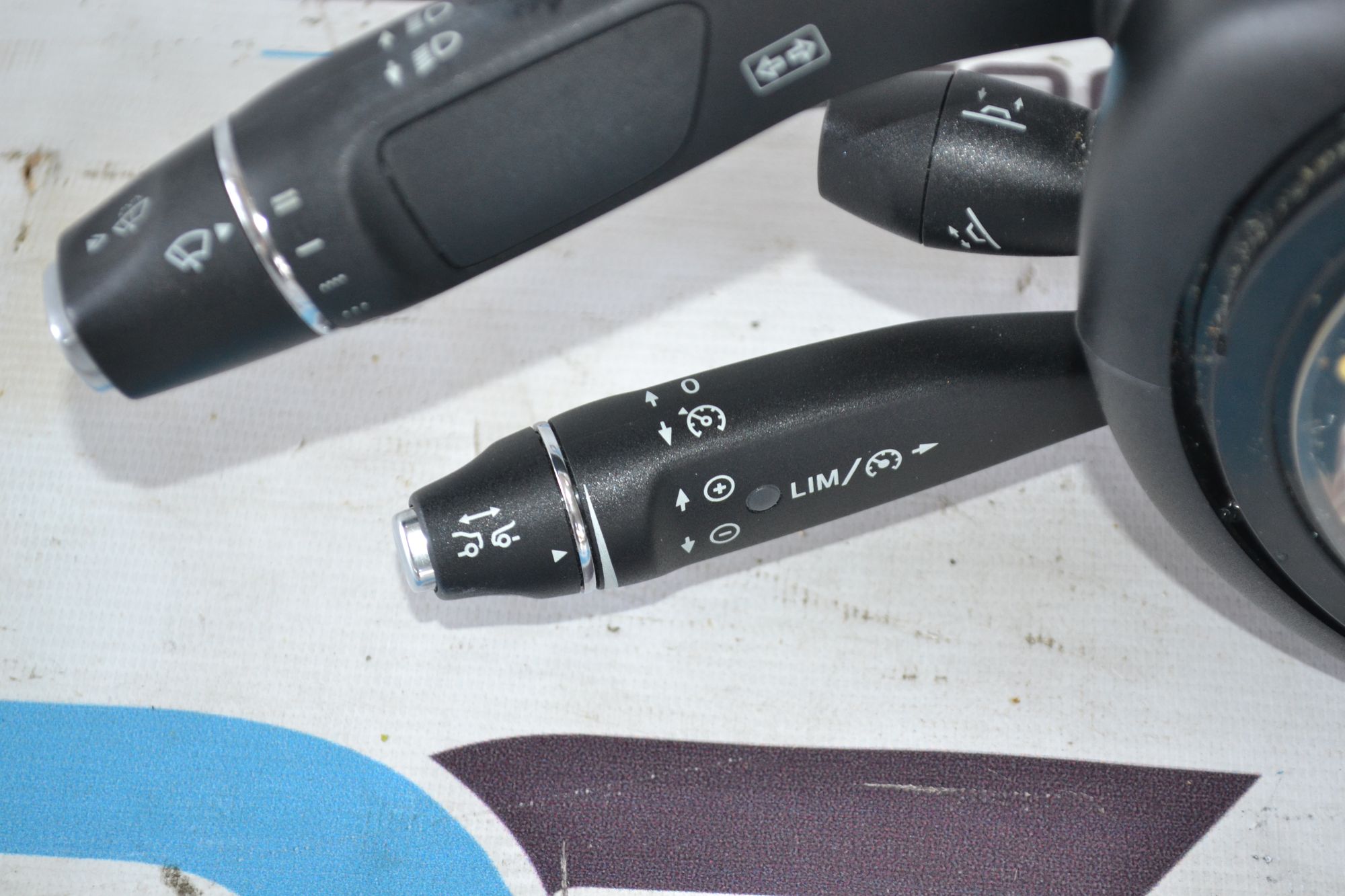 https://ycs.partsauto.market/partsauto-images/thmbs/userImages/b7628e092085f1f91467af1afb6e7630/part/bbb53f0e-440a-42e0-9714-b3cf2993bdb0_1784807744274.jpg