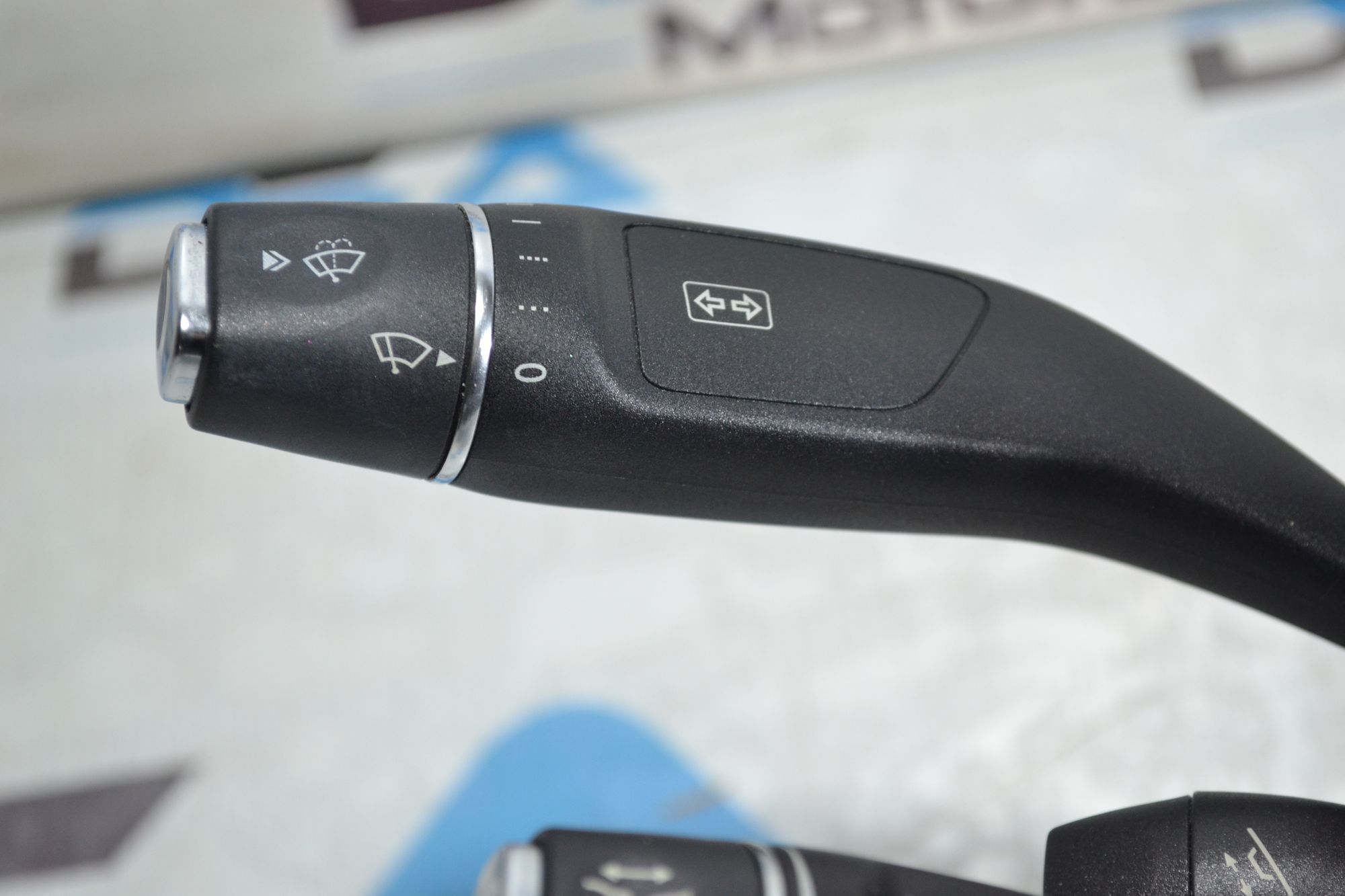 https://ycs.partsauto.market/partsauto-images/thmbs/userImages/b7628e092085f1f91467af1afb6e7630/part/bbc1d6b6-722f-4236-b245-4a8e9a4b8002_1779271846724.jpg