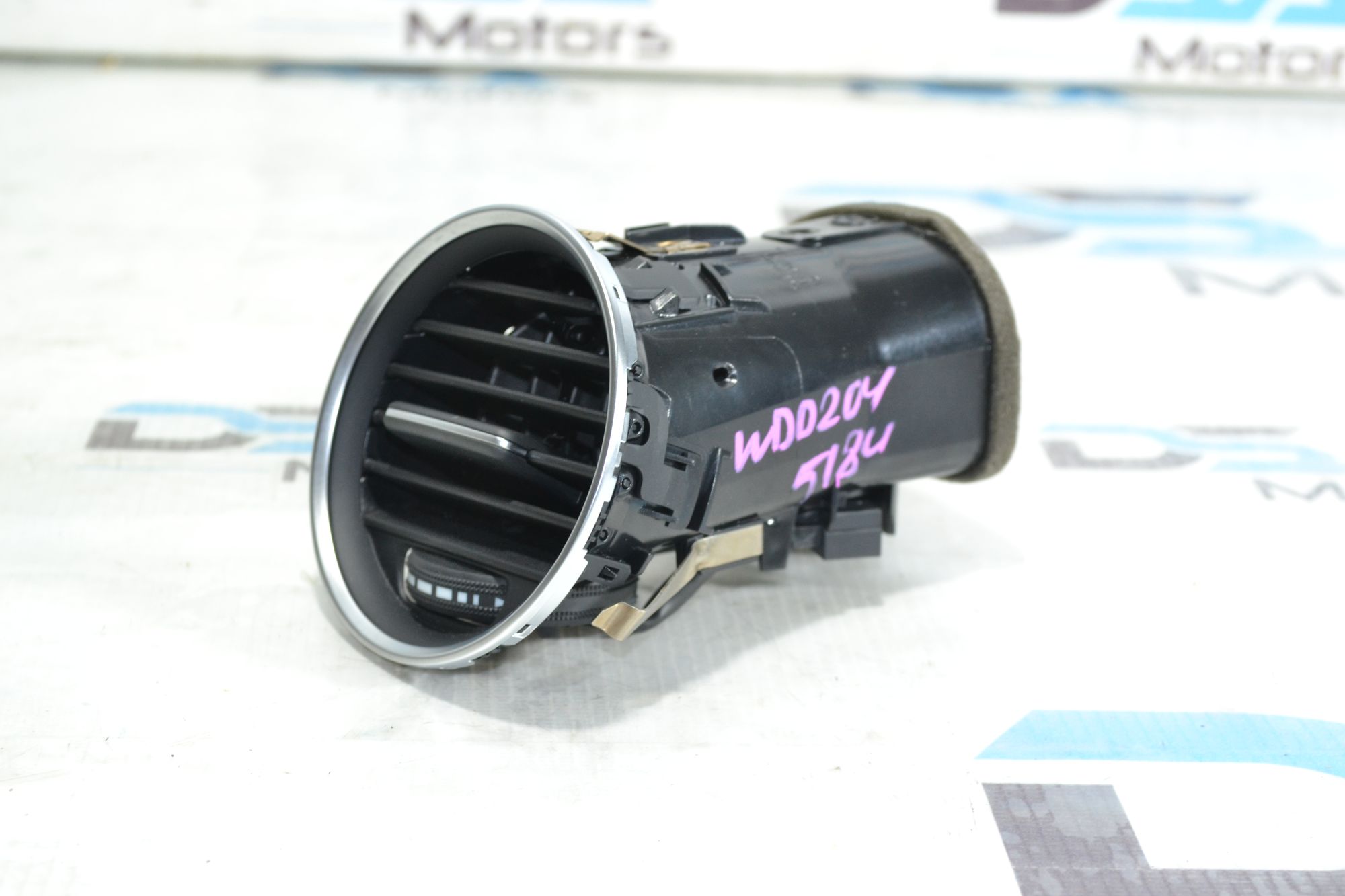 https://ycs.partsauto.market/partsauto-images/thmbs/userImages/b7628e092085f1f91467af1afb6e7630/part/bbed4ad5-c8cb-4794-96e4-31976cedb3d2_1780310828282.jpg