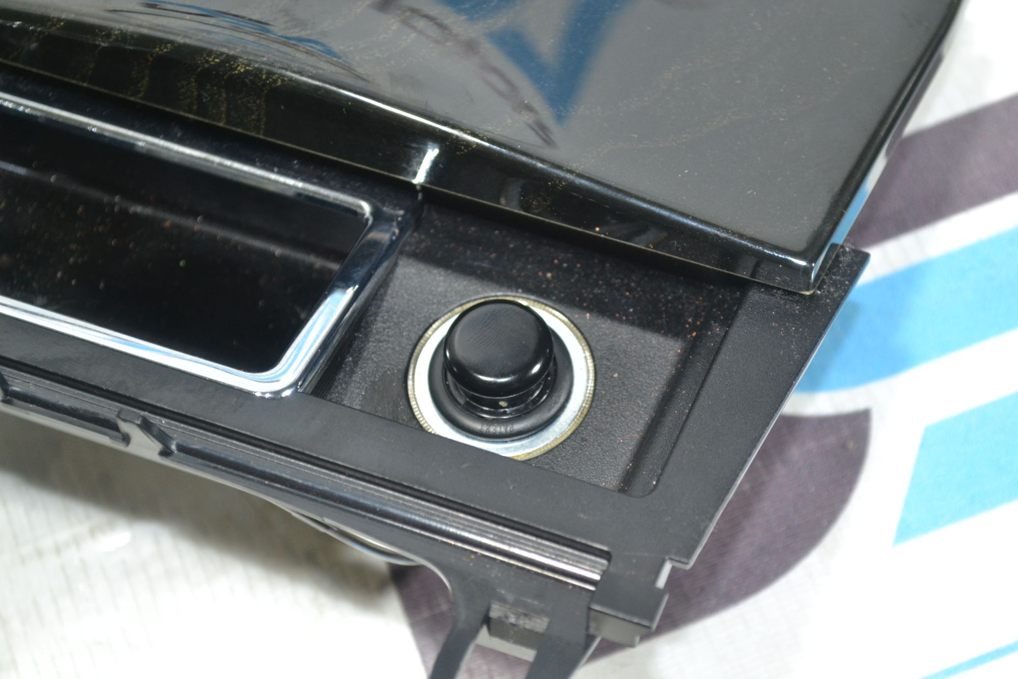 https://ycs.partsauto.market/partsauto-images/thmbs/userImages/b7628e092085f1f91467af1afb6e7630/part/bbee913a-d3a5-4b8e-806c-a7a5924a3843_1781006862799.jpg