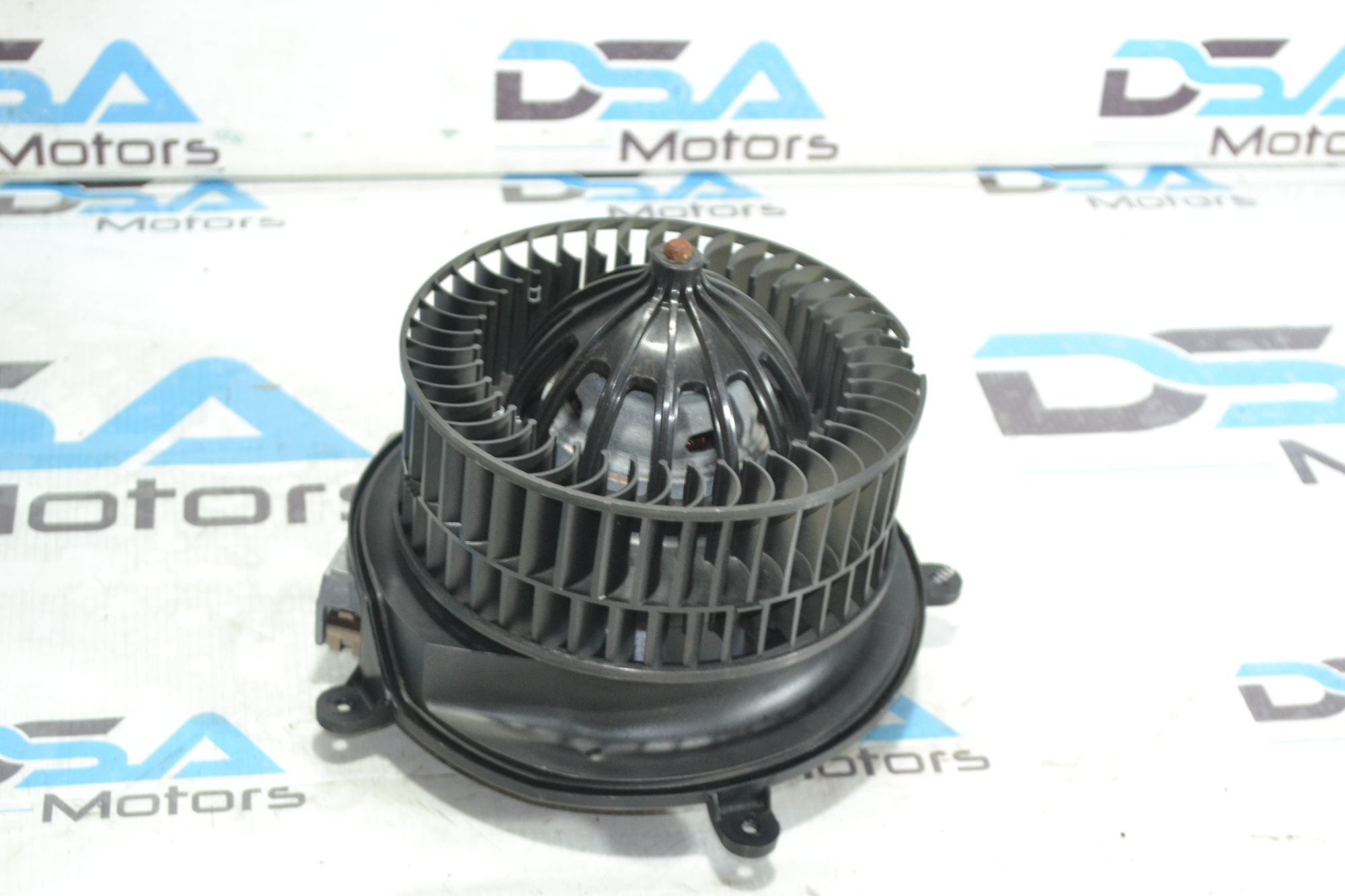 https://ycs.partsauto.market/partsauto-images/thmbs/userImages/b7628e092085f1f91467af1afb6e7630/part/bbf21def-bcd1-404f-aea8-752611469724_1781093986514.jpg