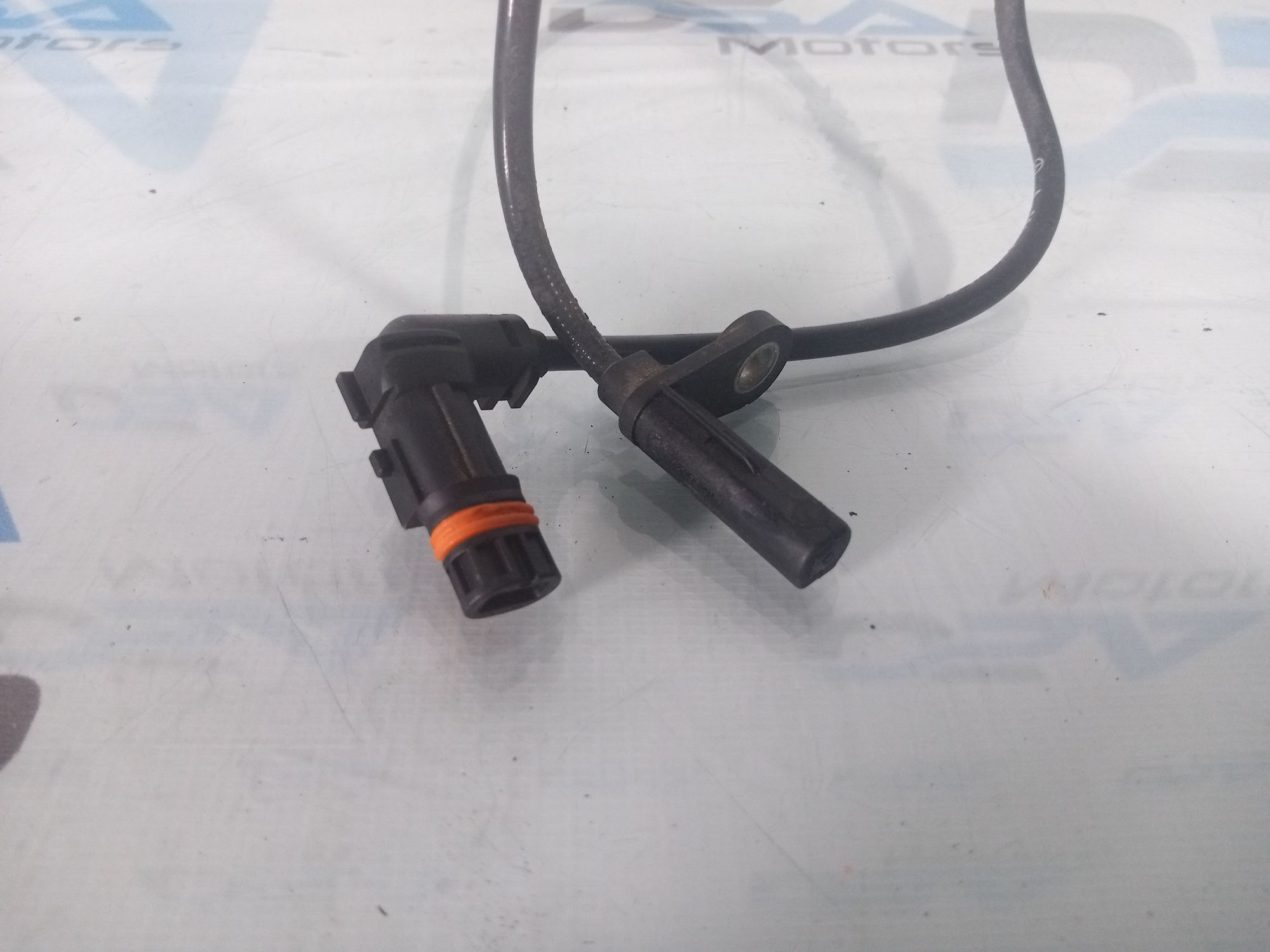 https://ycs.partsauto.market/partsauto-images/thmbs/userImages/b7628e092085f1f91467af1afb6e7630/part/bbfadf3a-7f94-4bcb-8145-c7341ba31d2e_1719911184802.jpg