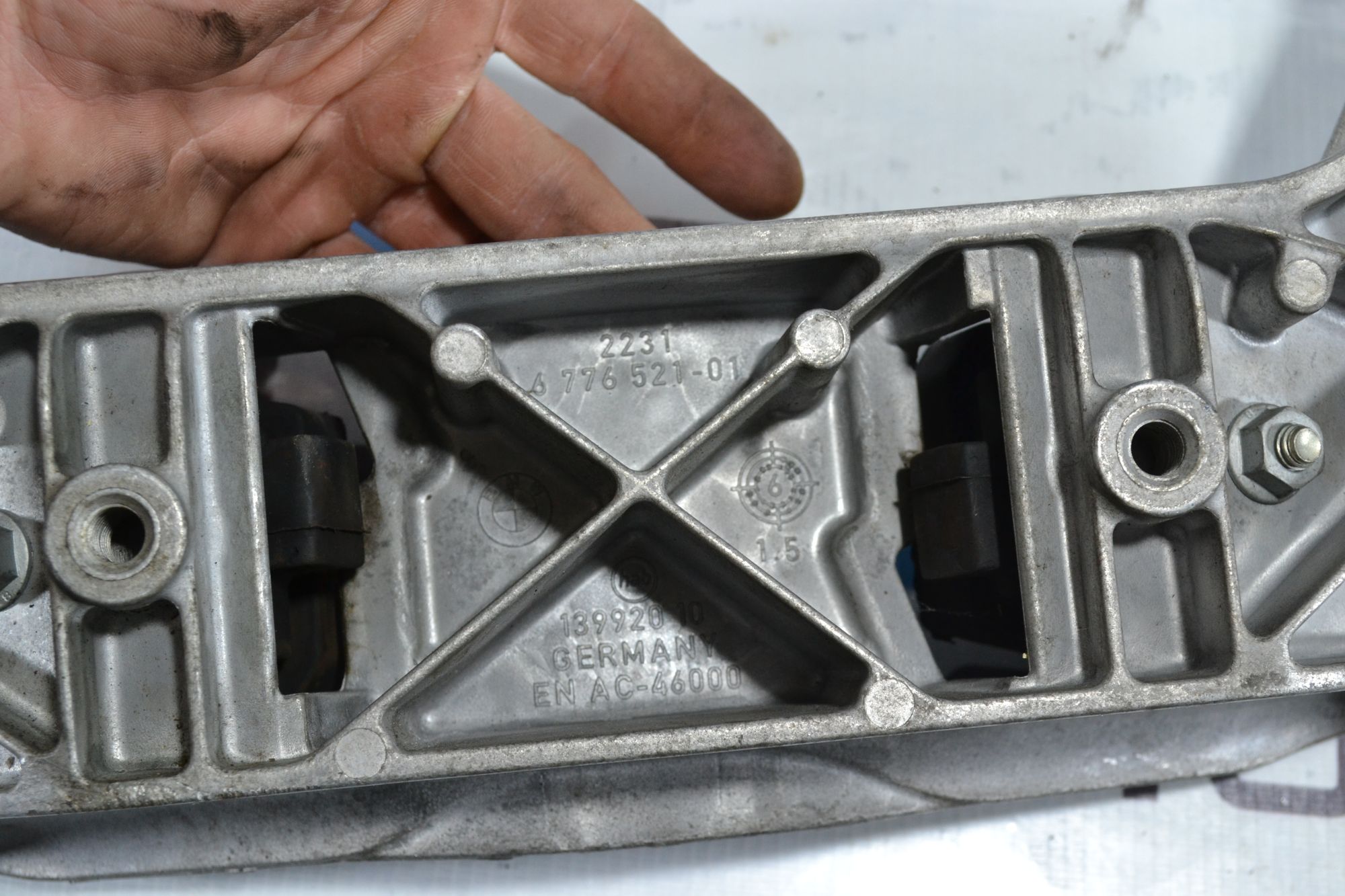 Подушки АКПП BMW 5 E60/E61 из Японии, 2900 рублей, Кореновск