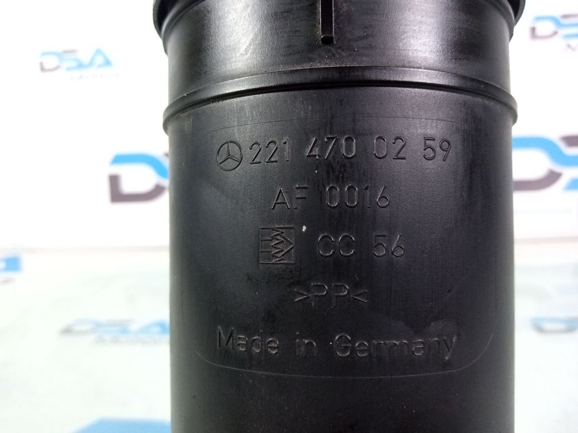 https://ycs.partsauto.market/partsauto-images/thmbs/userImages/b7628e092085f1f91467af1afb6e7630/part/bc0e8e4c-55a2-4b8b-b9fa-f209e47bc414_1743173449112.jpg