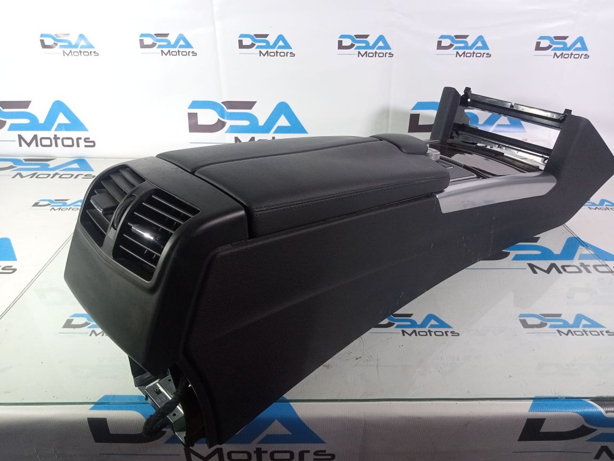 https://ycs.partsauto.market/partsauto-images/thmbs/userImages/b7628e092085f1f91467af1afb6e7630/part/bc5f70ce-2fa2-4909-a086-77a73d15abf7_1740574209206.jpg