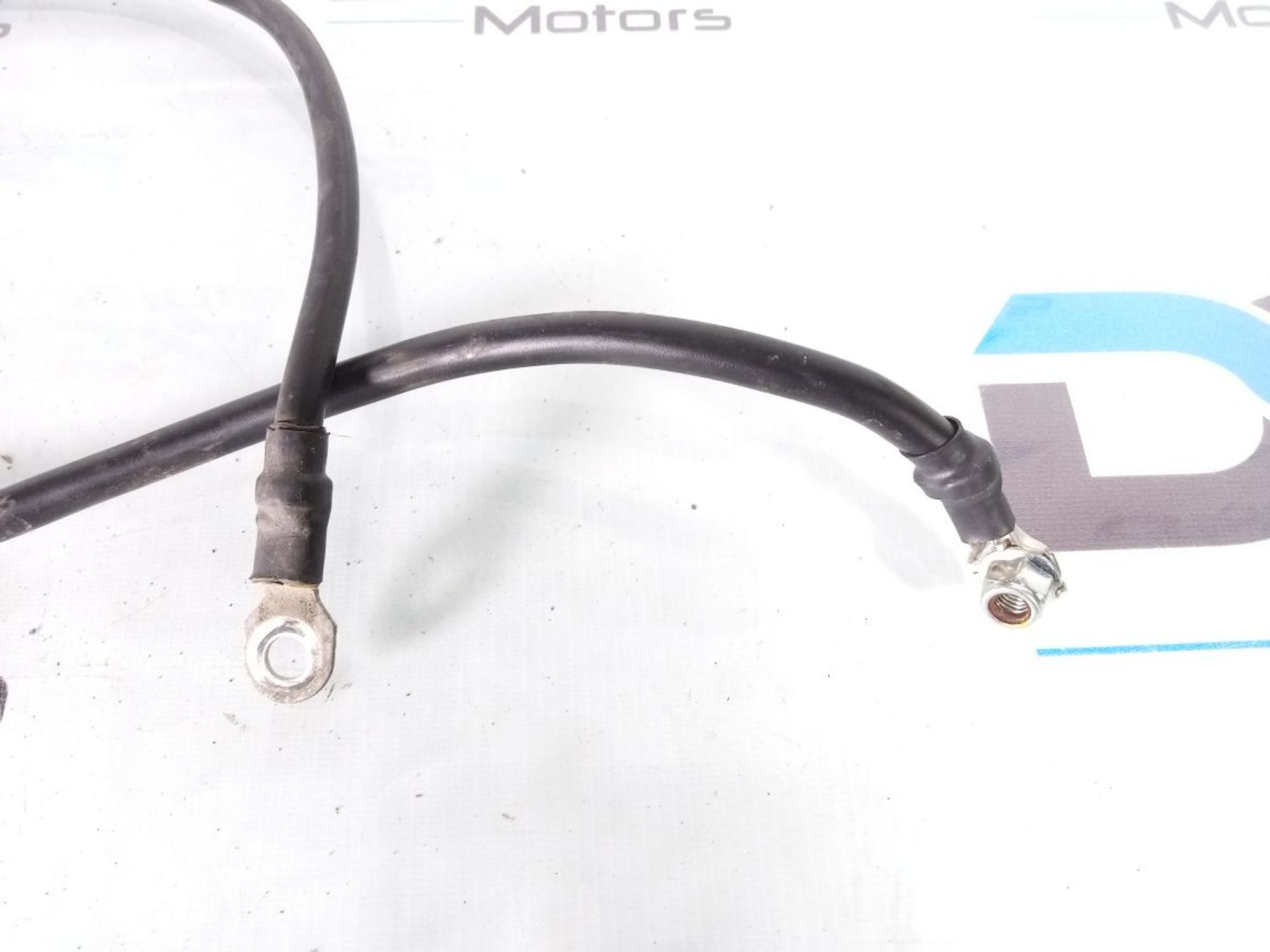 https://ycs.partsauto.market/partsauto-images/thmbs/userImages/b7628e092085f1f91467af1afb6e7630/part/bc6fcaf1-60af-4e16-a03d-a7d82a0e3c8d_1734111495372.jpg