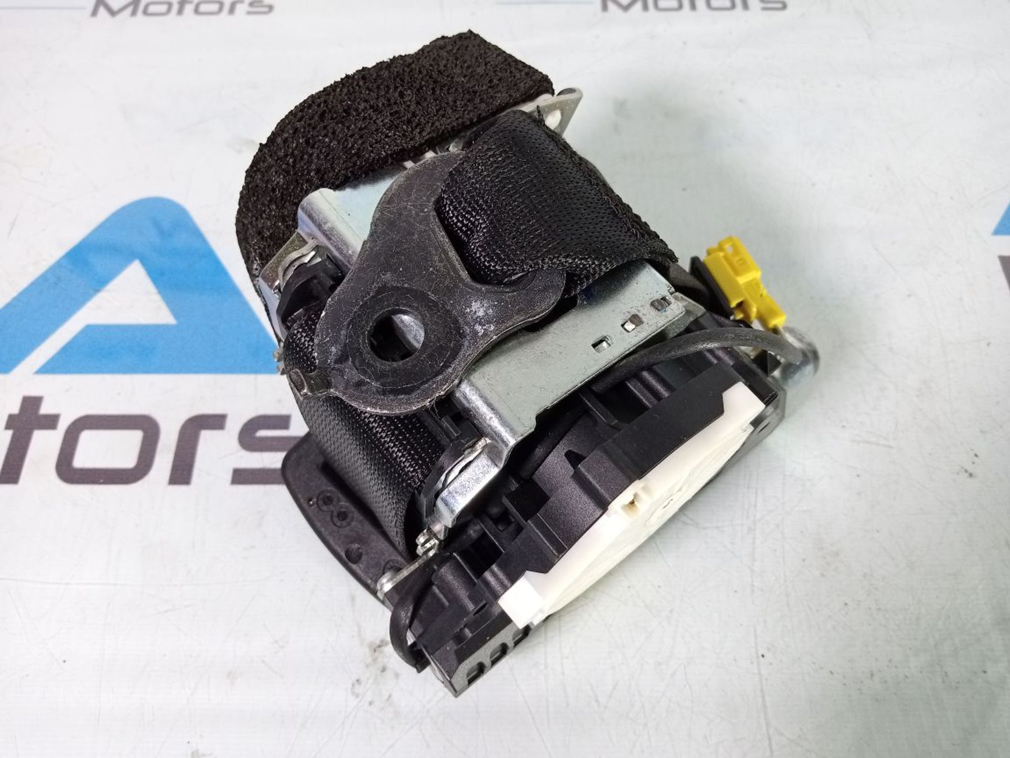 https://ycs.partsauto.market/partsauto-images/thmbs/userImages/b7628e092085f1f91467af1afb6e7630/part/bc820059-6fde-4e37-be4e-b1de8ef0f3e4_1735223554394.jpg