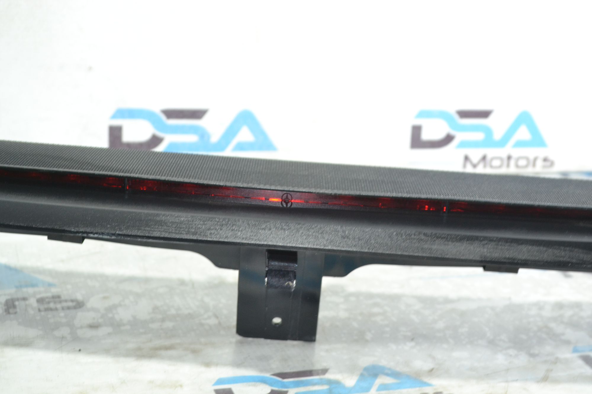 https://ycs.partsauto.market/partsauto-images/thmbs/userImages/b7628e092085f1f91467af1afb6e7630/part/bc8800ef-2796-4915-b2c2-726ac0ab0171_1781091835114.jpg