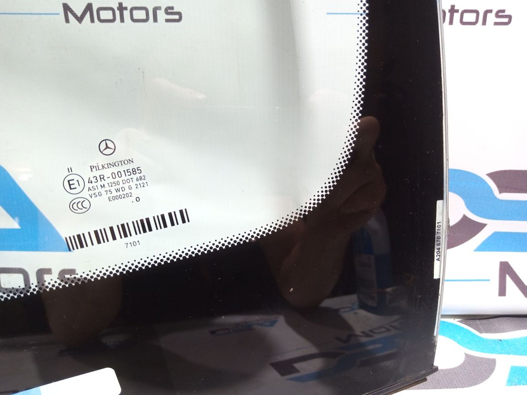 https://ycs.partsauto.market/partsauto-images/thmbs/userImages/b7628e092085f1f91467af1afb6e7630/part/bc966463-804c-4bc3-ae88-c7cb8ff7e699_1750247456184.jpg