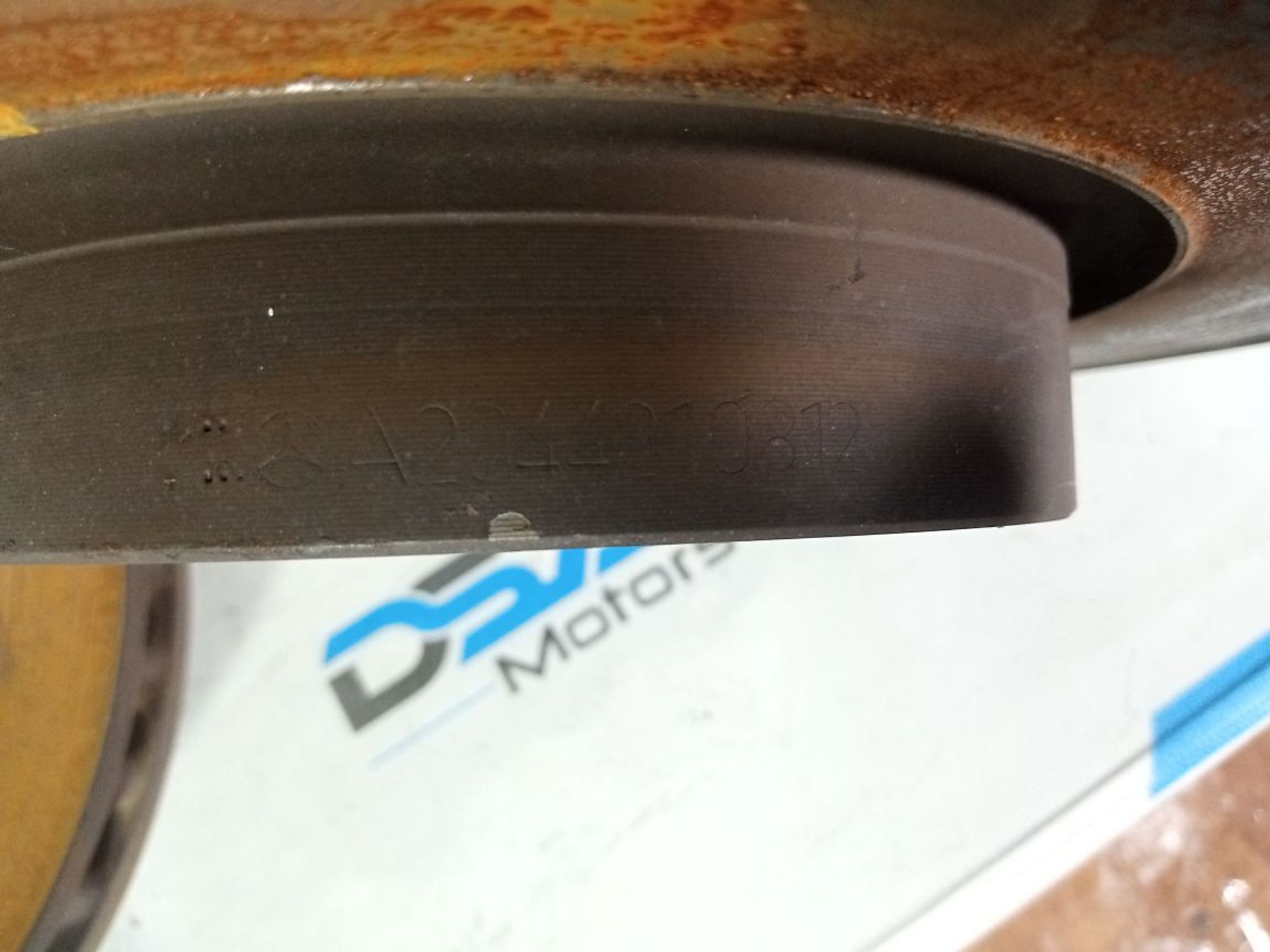 https://ycs.partsauto.market/partsauto-images/thmbs/userImages/b7628e092085f1f91467af1afb6e7630/part/bcc4cf63-6dd9-4373-ae07-dd80ac313d3d_1740838926000.jpg