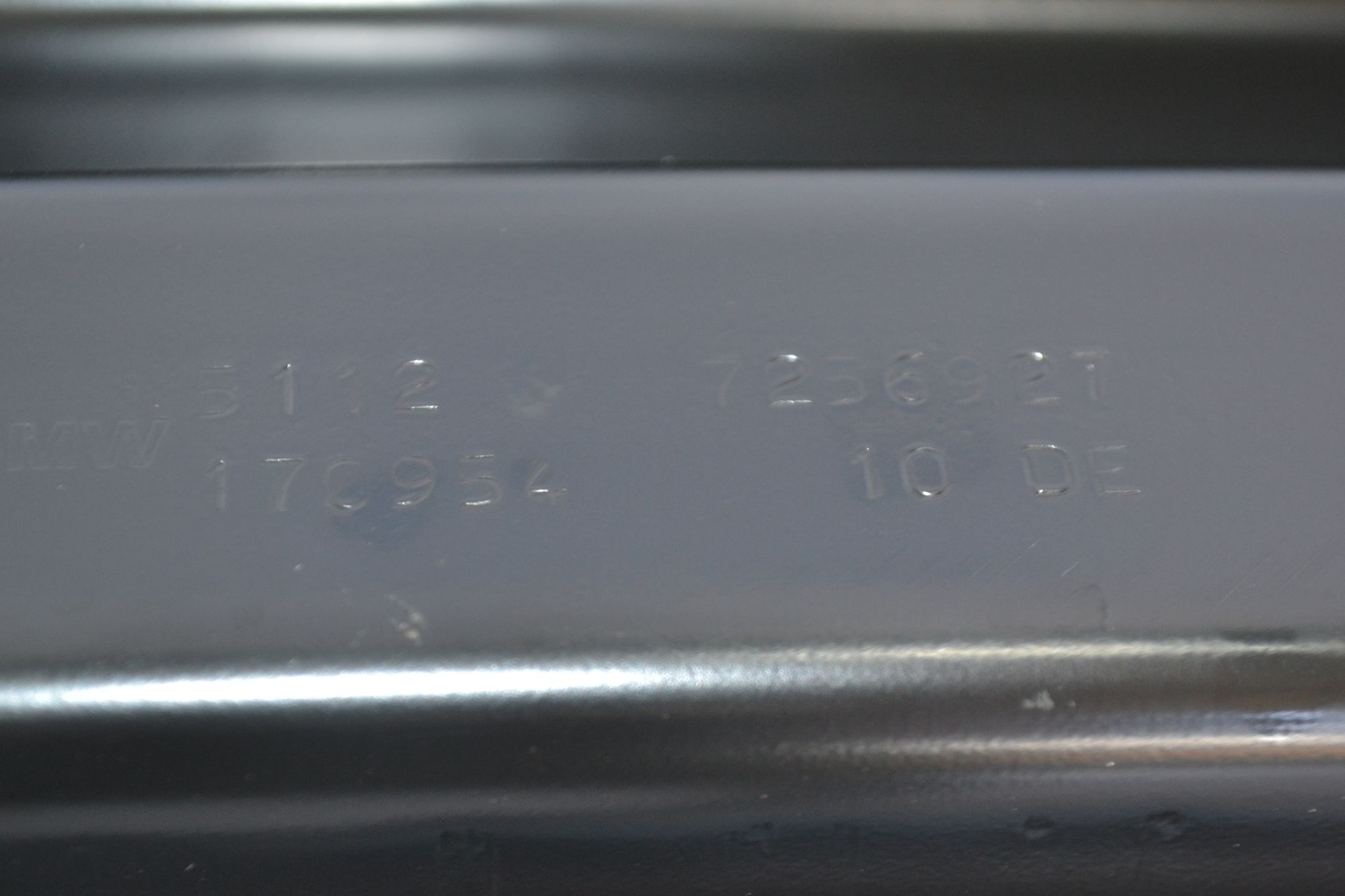 https://ycs.partsauto.market/partsauto-images/thmbs/userImages/b7628e092085f1f91467af1afb6e7630/part/bcf13453-bca0-49d6-853d-83336a33ad46_1781512666640.jpg