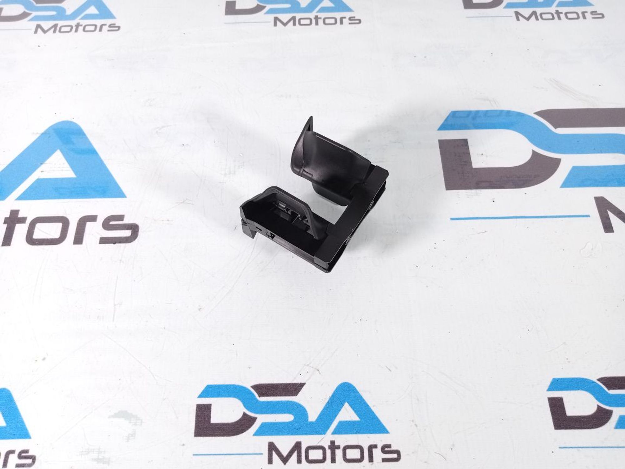 https://ycs.partsauto.market/partsauto-images/thmbs/userImages/b7628e092085f1f91467af1afb6e7630/part/bd0b744f-7a2c-4ba2-9f45-329383248c5d_1720705081975.jpg