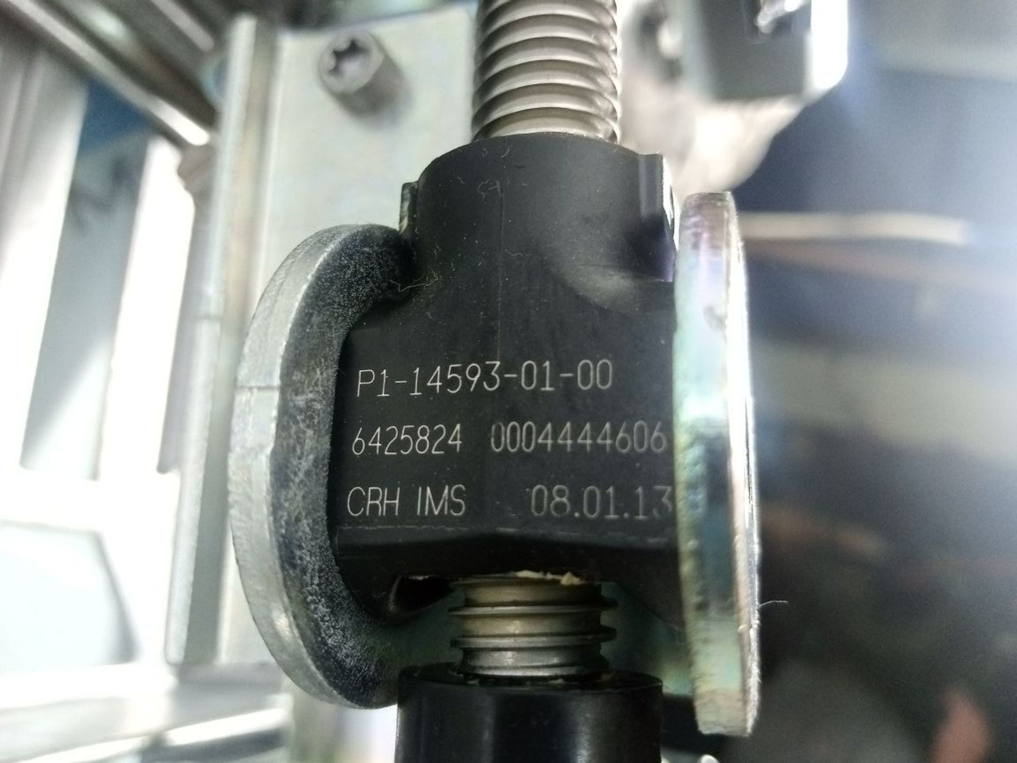 https://ycs.partsauto.market/partsauto-images/thmbs/userImages/b7628e092085f1f91467af1afb6e7630/part/bd37e9b6-265d-4e8a-8973-b99be4f49732_1727113015786.jpg