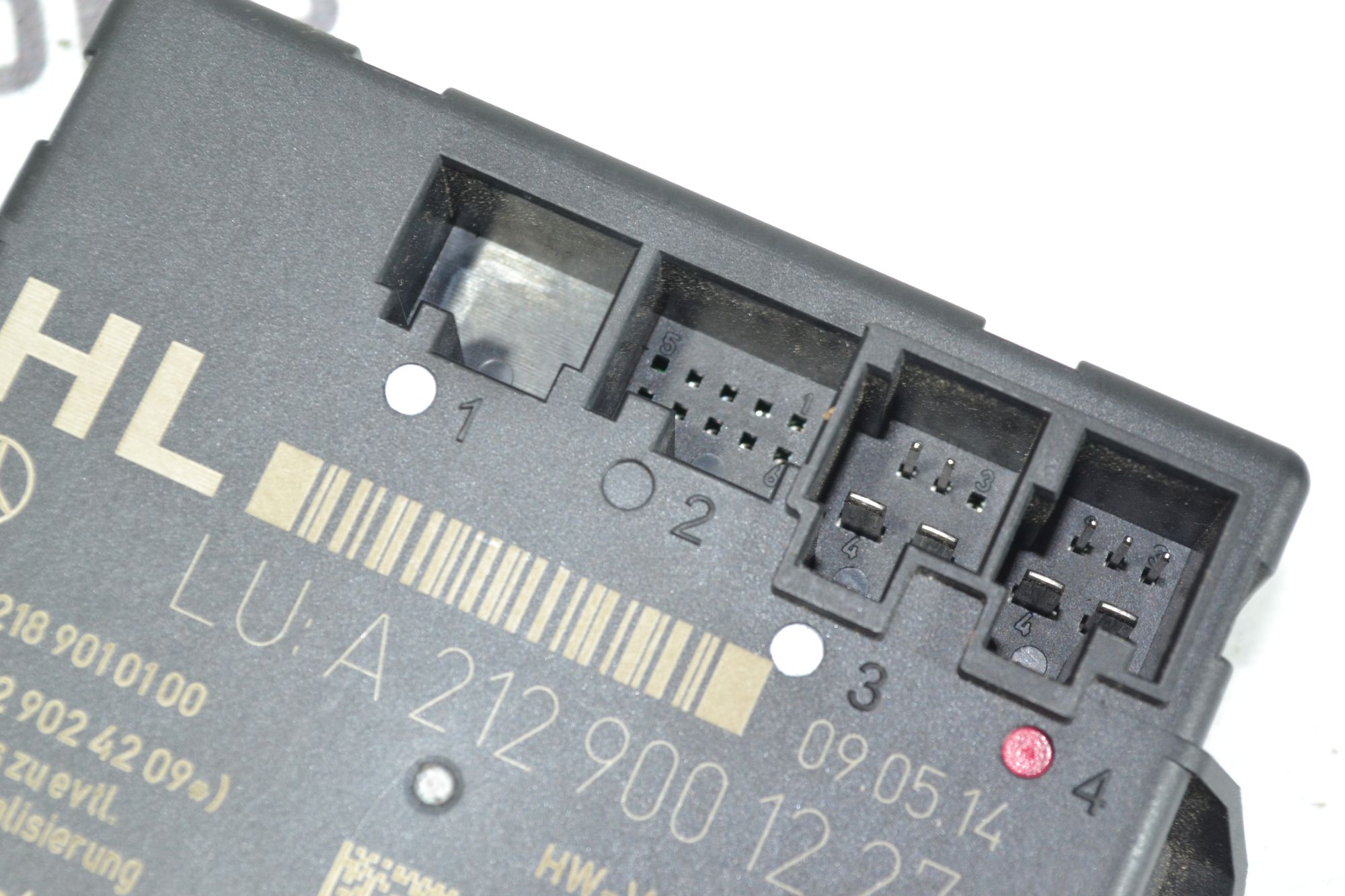 https://ycs.partsauto.market/partsauto-images/thmbs/userImages/b7628e092085f1f91467af1afb6e7630/part/bd676963-f42a-404f-9c80-c8145df56bbb_1779889519020.jpg