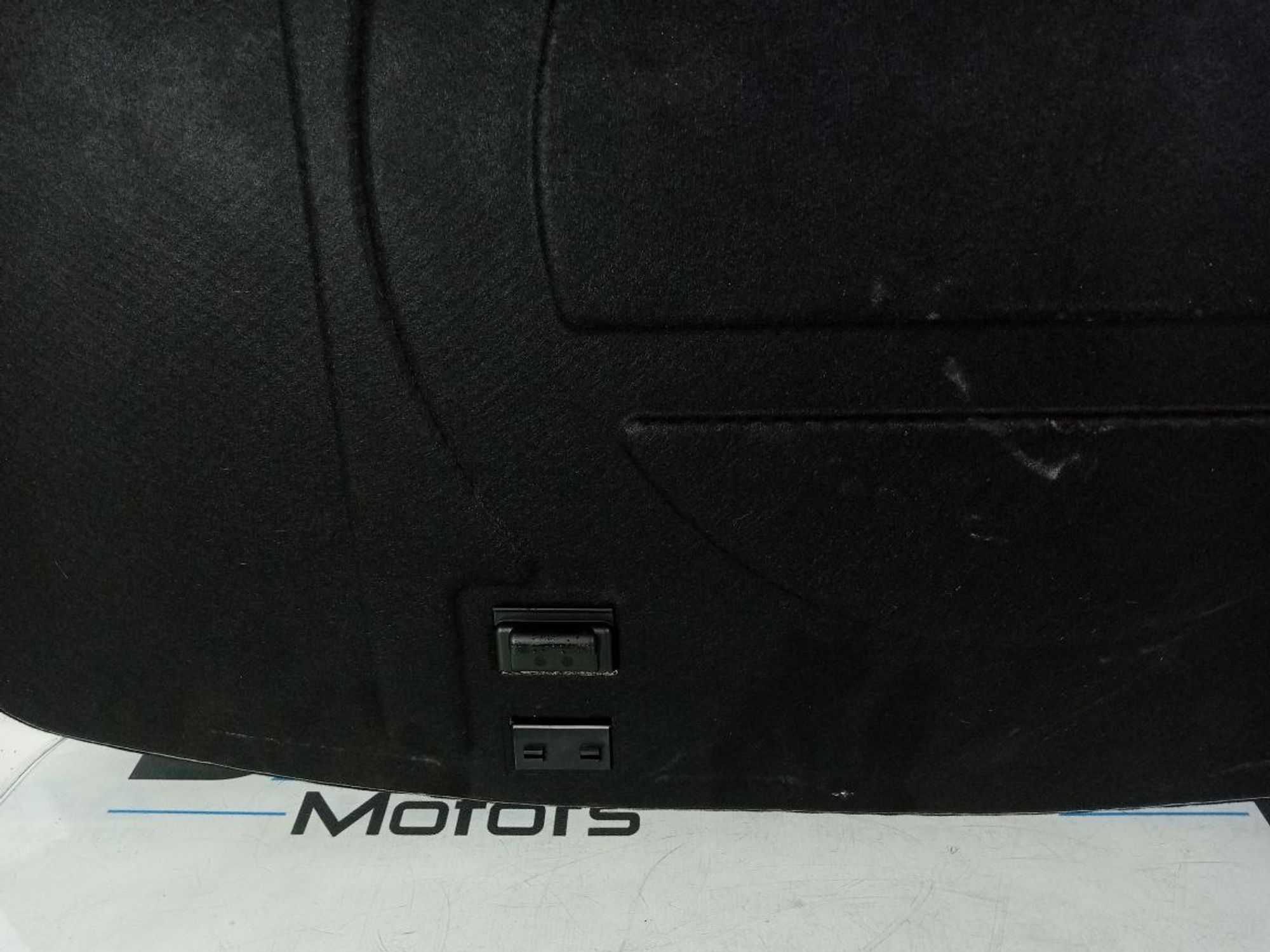 https://ycs.partsauto.market/partsauto-images/thmbs/userImages/b7628e092085f1f91467af1afb6e7630/part/bd7c00cb-8701-4cba-bfd9-91333841f905_1741172045192.jpg