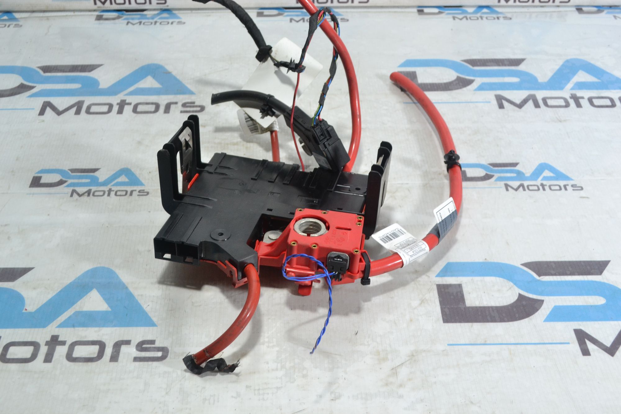 https://ycs.partsauto.market/partsauto-images/thmbs/userImages/b7628e092085f1f91467af1afb6e7630/part/bd94c00d-991f-4cb4-a5ae-6b6b625683dc_1781174048179.jpg