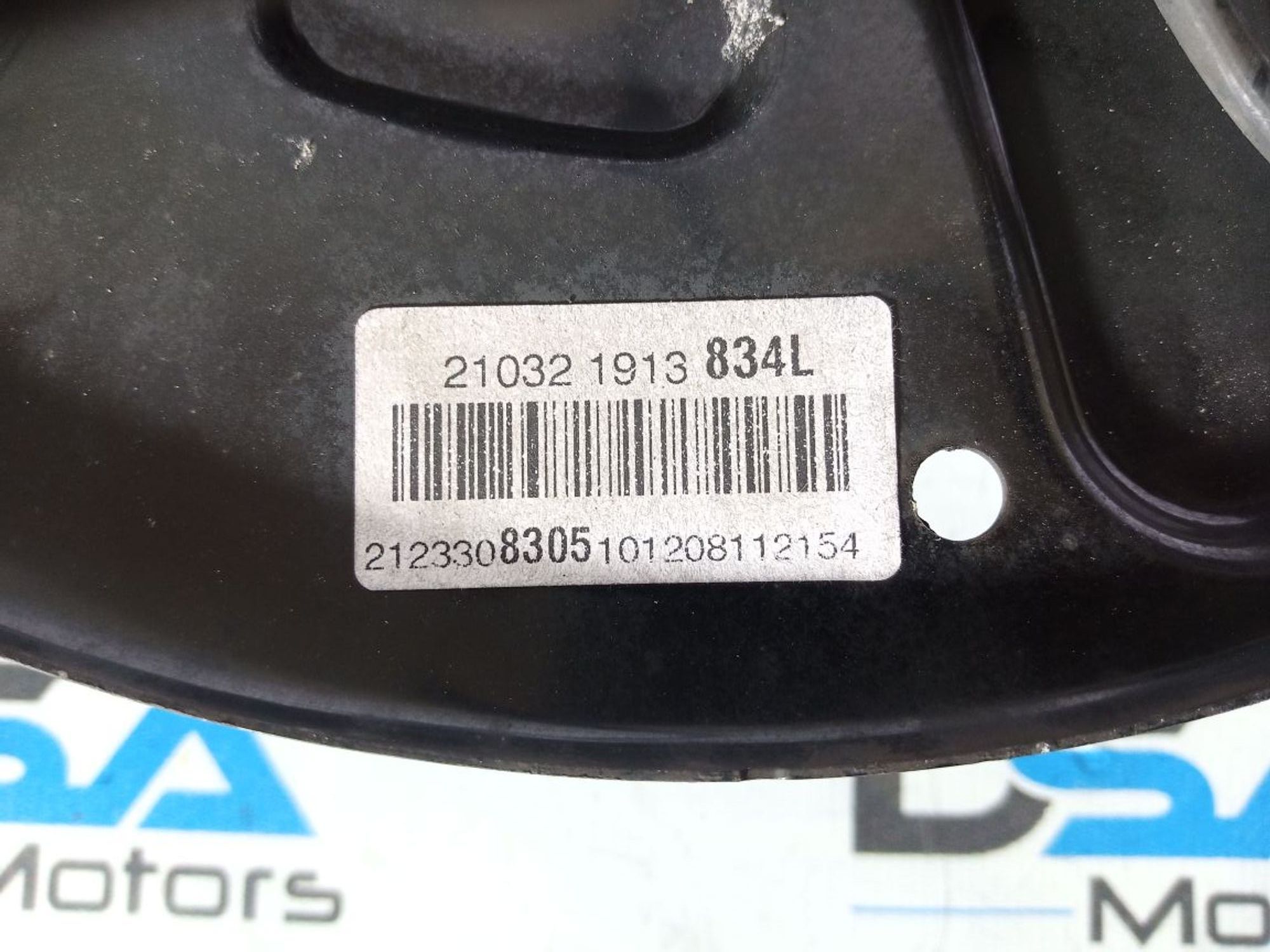 https://ycs.partsauto.market/partsauto-images/thmbs/userImages/b7628e092085f1f91467af1afb6e7630/part/bdca0607-9d9b-49fe-bc58-fa6cad408f3b_1740776300777.jpg